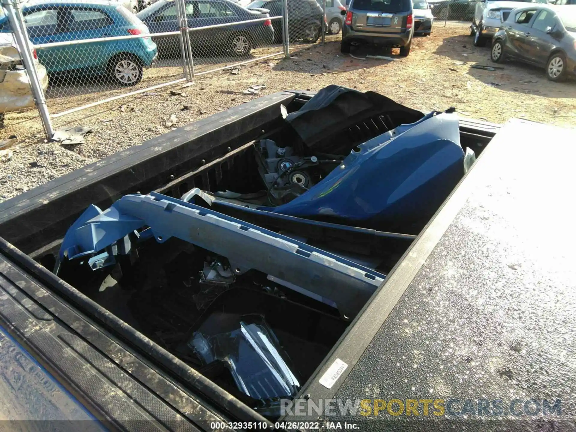 12 Photograph of a damaged car 3TMCZ5AN8KM238267 TOYOTA TACOMA 4WD 2019