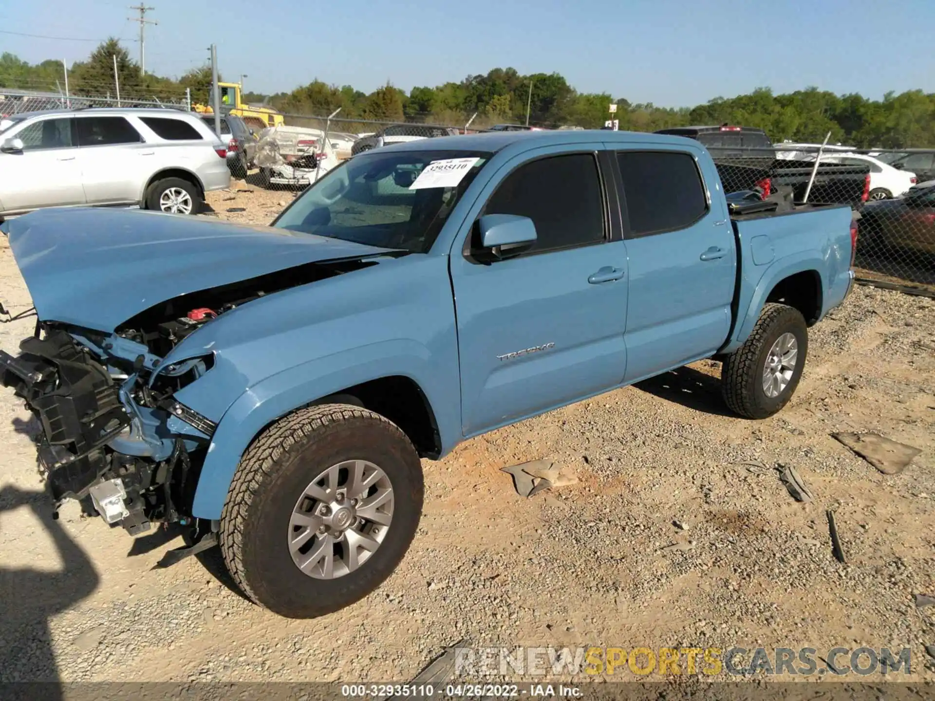 2 Фотография поврежденного автомобиля 3TMCZ5AN8KM238267 TOYOTA TACOMA 4WD 2019