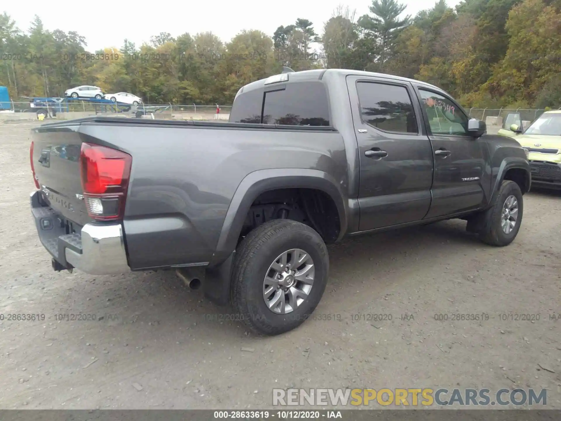 4 Фотография поврежденного автомобиля 3TMCZ5AN8KM239497 TOYOTA TACOMA 4WD 2019