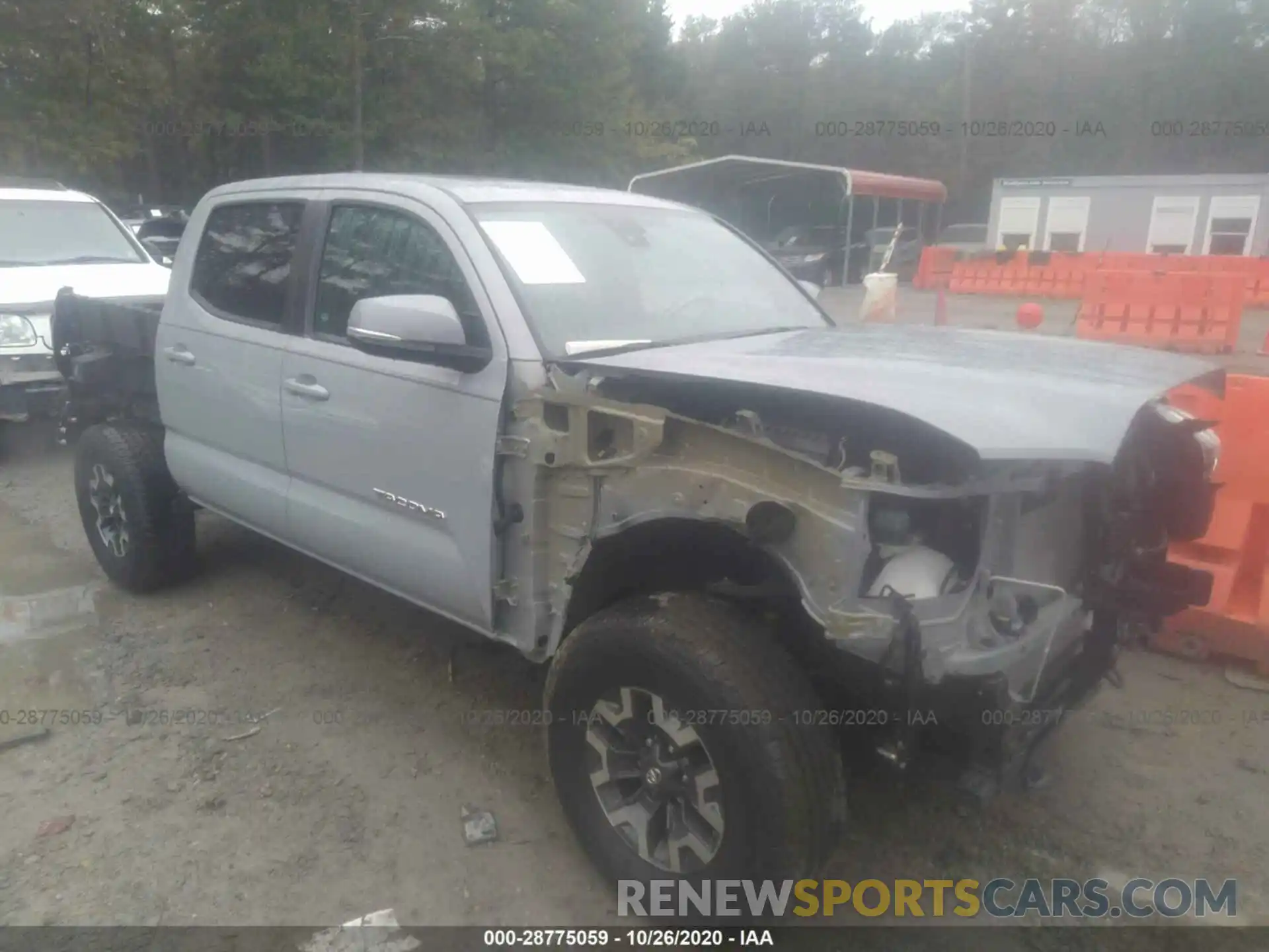 1 Photograph of a damaged car 3TMCZ5AN8KM242660 TOYOTA TACOMA 4WD 2019