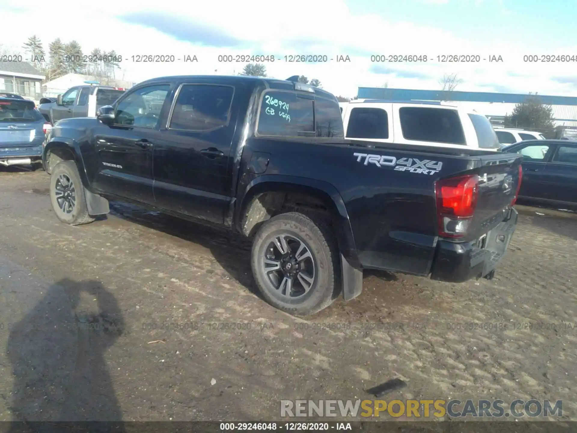 3 Фотография поврежденного автомобиля 3TMCZ5AN8KM245204 TOYOTA TACOMA 4WD 2019