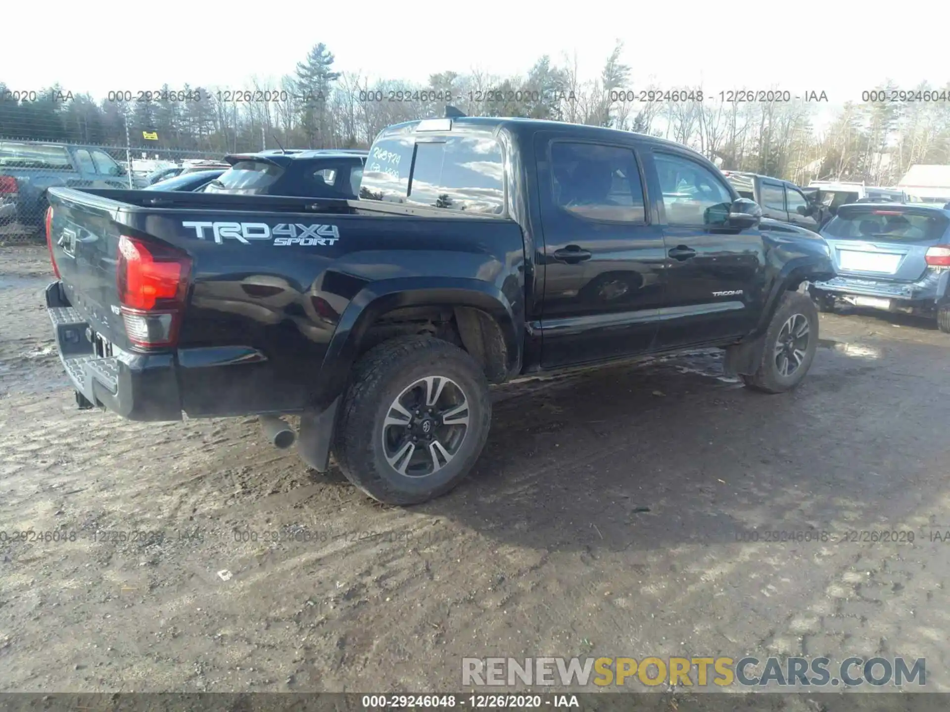 4 Photograph of a damaged car 3TMCZ5AN8KM245204 TOYOTA TACOMA 4WD 2019