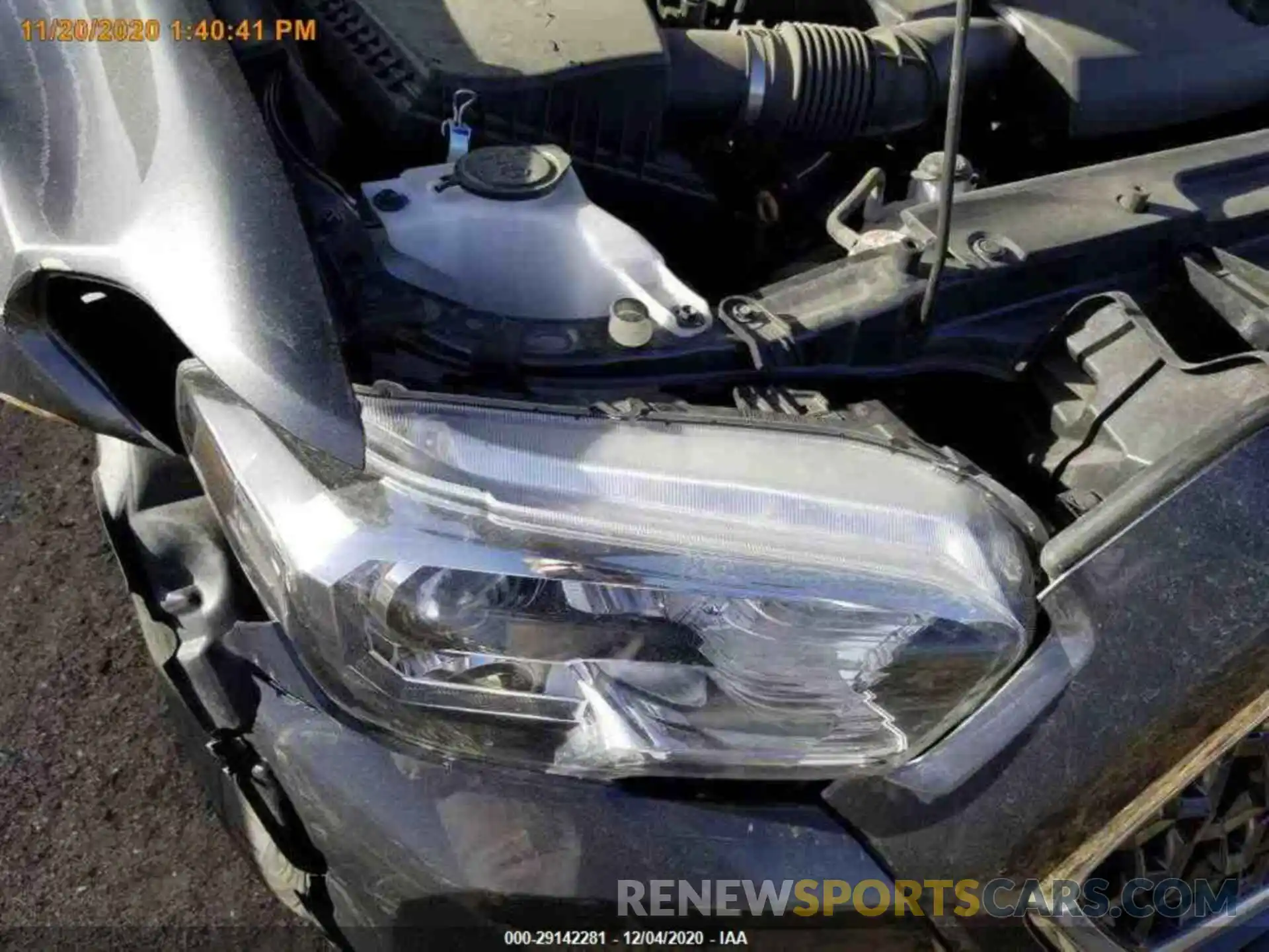 19 Photograph of a damaged car 3TMCZ5AN8KM249608 TOYOTA TACOMA 4WD 2019