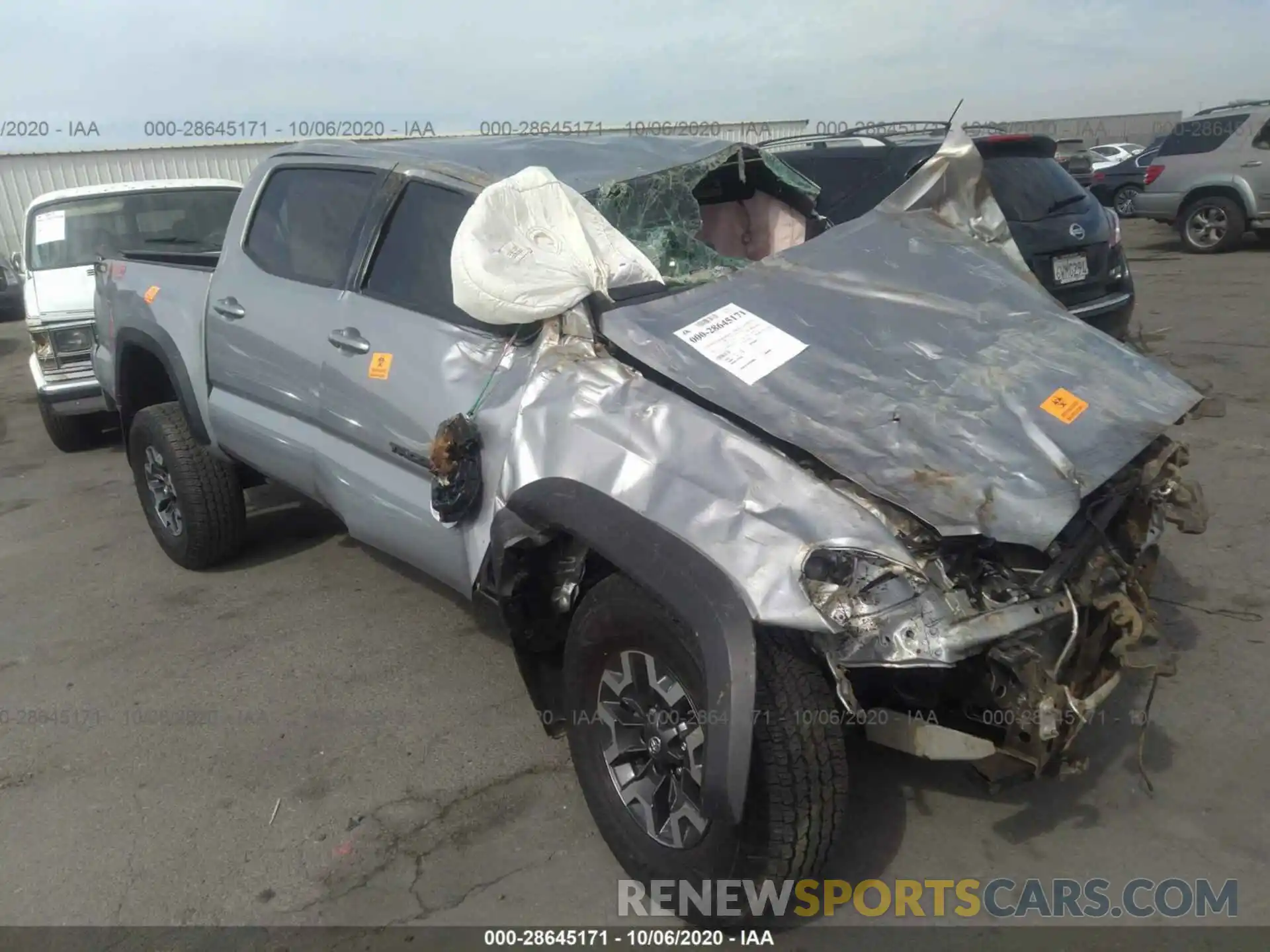 1 Фотография поврежденного автомобиля 3TMCZ5AN8KM257367 TOYOTA TACOMA 4WD 2019