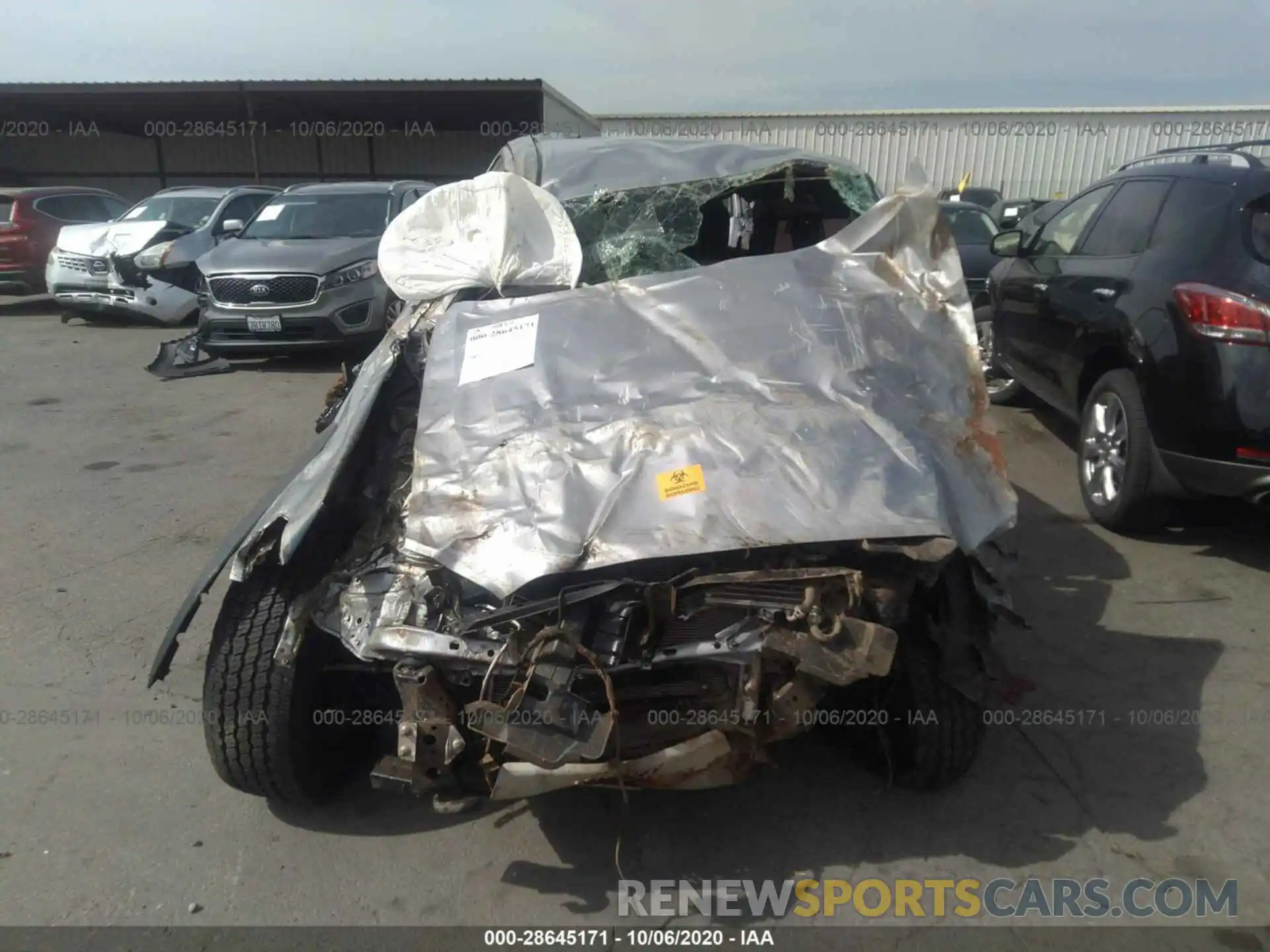 6 Photograph of a damaged car 3TMCZ5AN8KM257367 TOYOTA TACOMA 4WD 2019