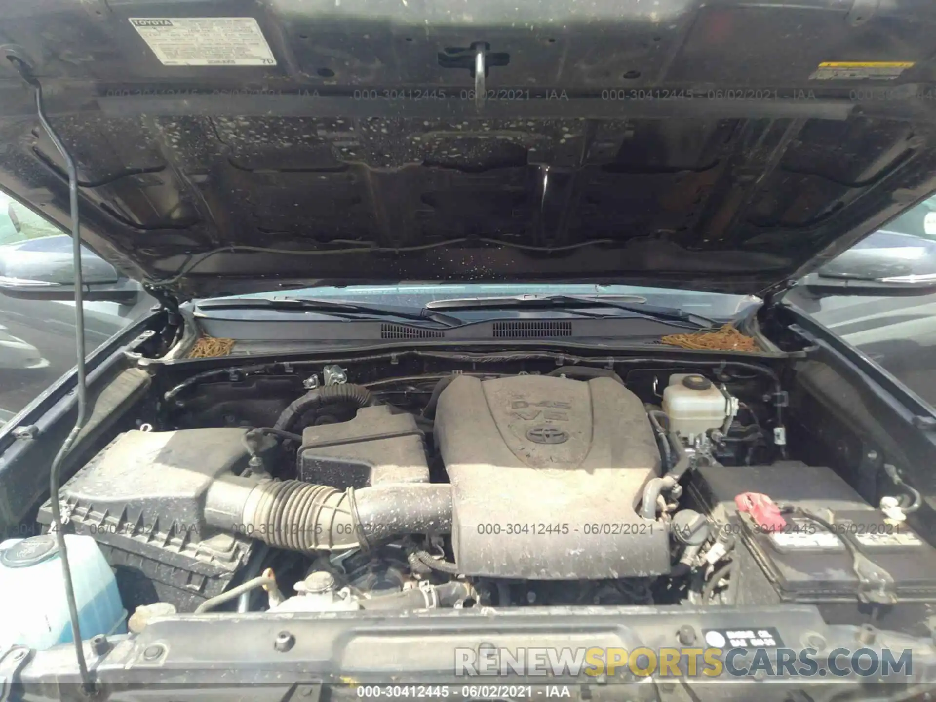 10 Photograph of a damaged car 3TMCZ5AN8KM263802 TOYOTA TACOMA 4WD 2019