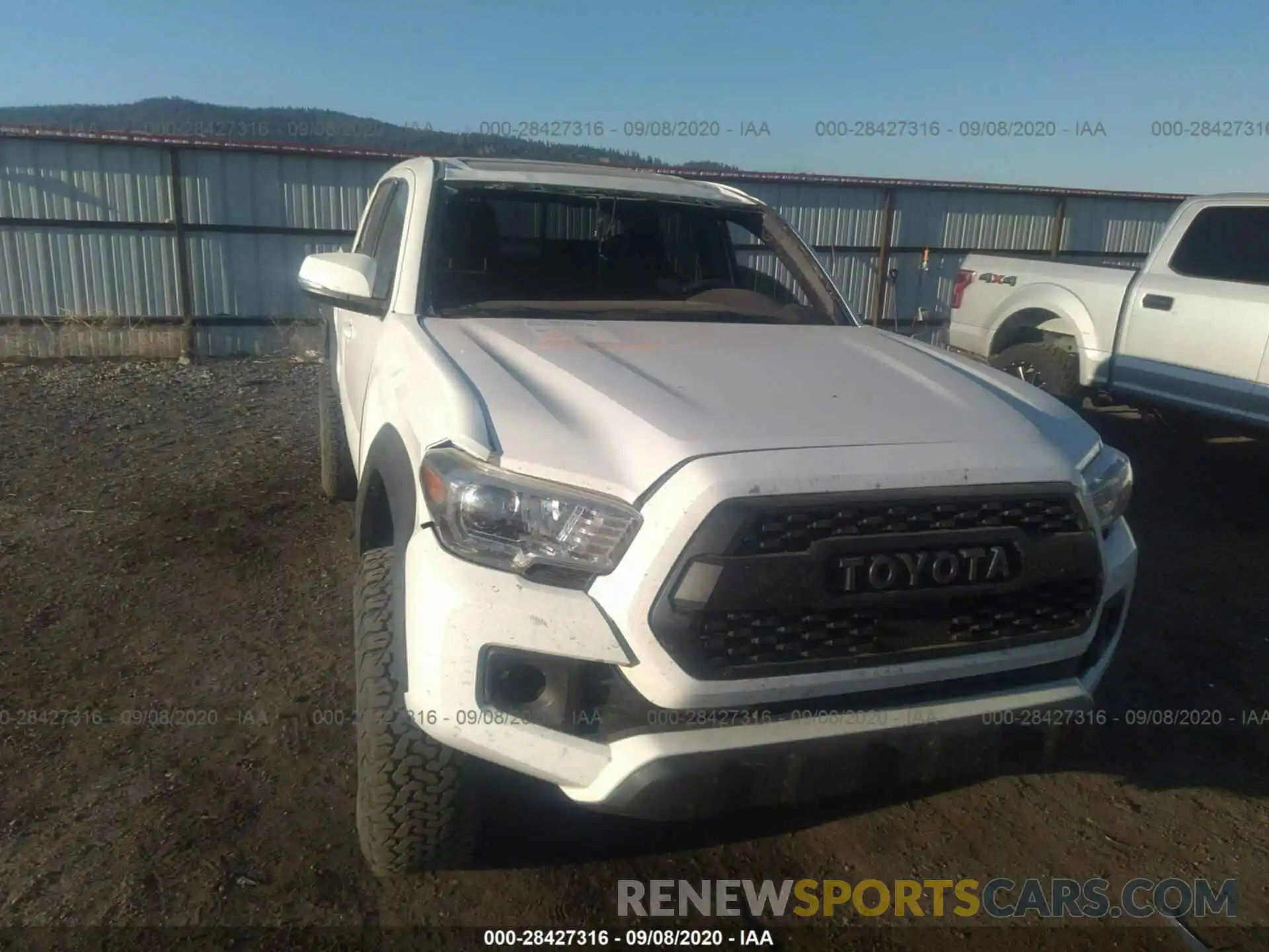 6 Photograph of a damaged car 3TMCZ5AN8KM269972 TOYOTA TACOMA 4WD 2019