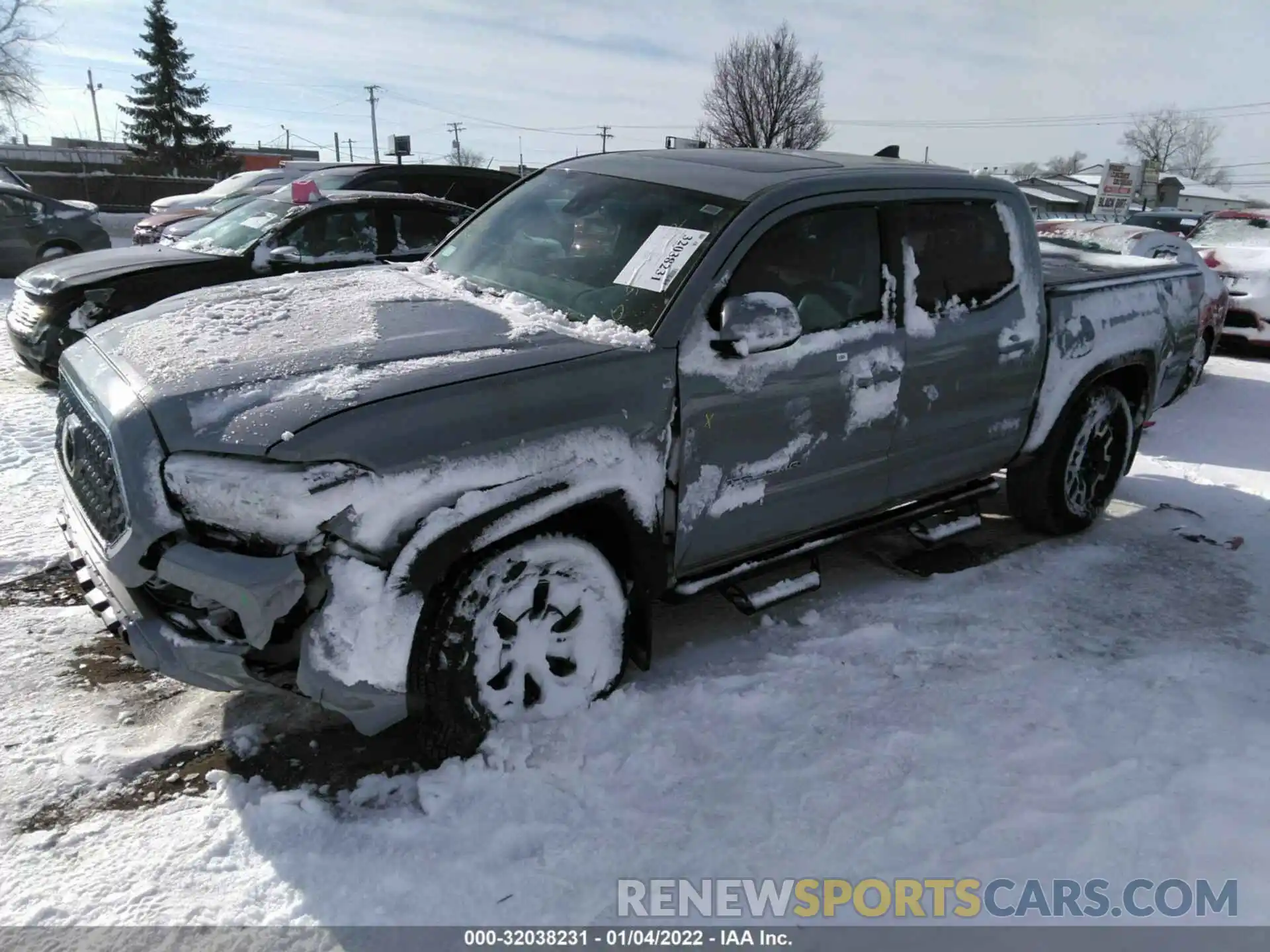 2 Photograph of a damaged car 3TMCZ5AN8KM272273 TOYOTA TACOMA 4WD 2019