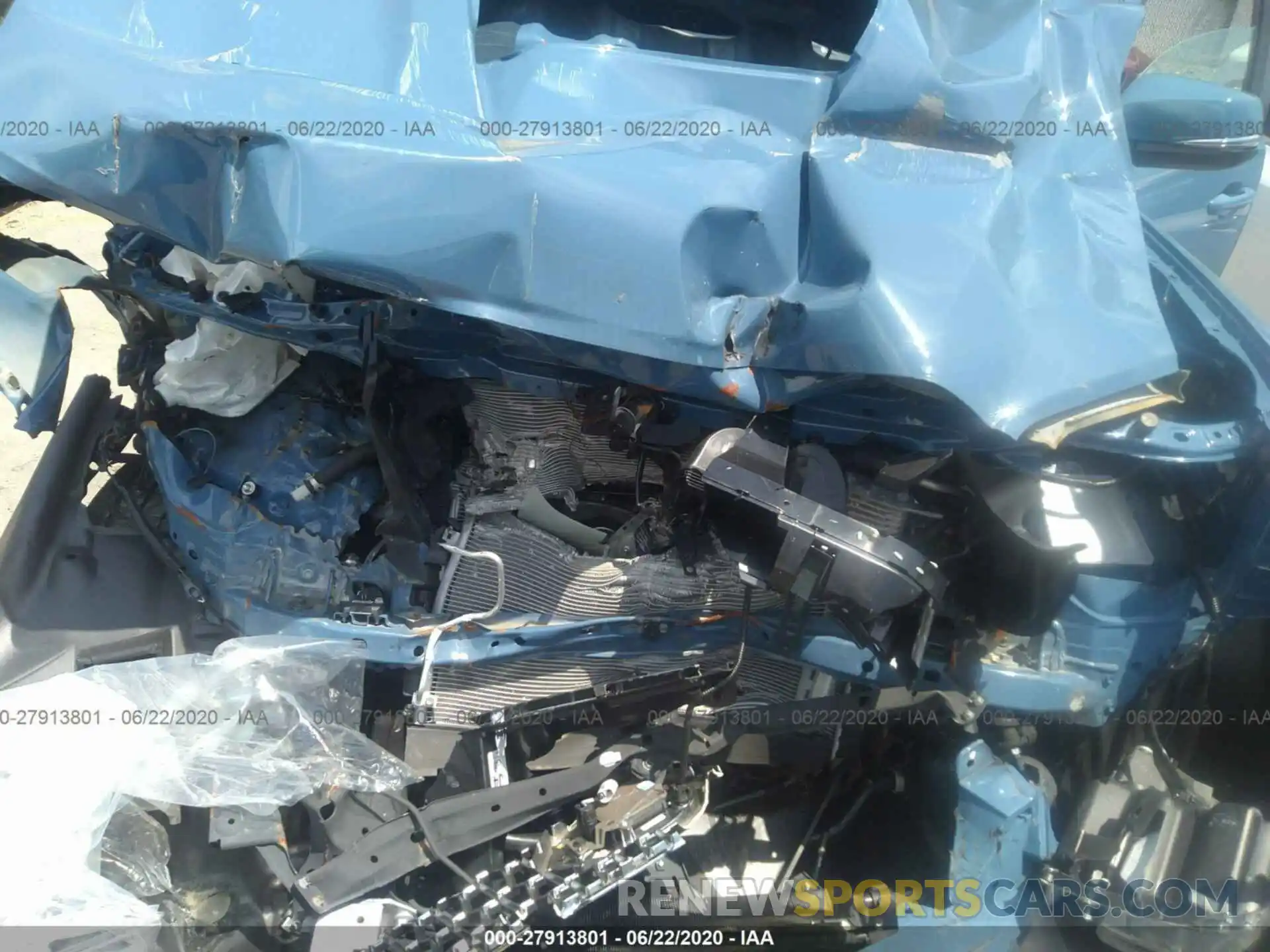 10 Photograph of a damaged car 3TMCZ5AN8KM281085 TOYOTA TACOMA 4WD 2019