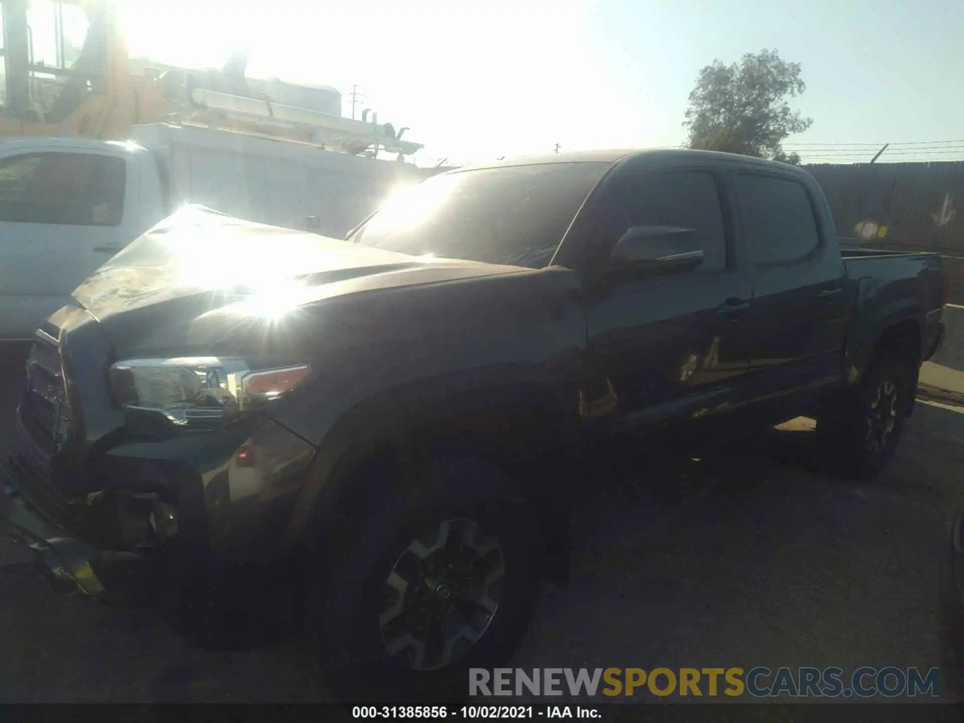 2 Photograph of a damaged car 3TMCZ5AN9KM191945 TOYOTA TACOMA 4WD 2019