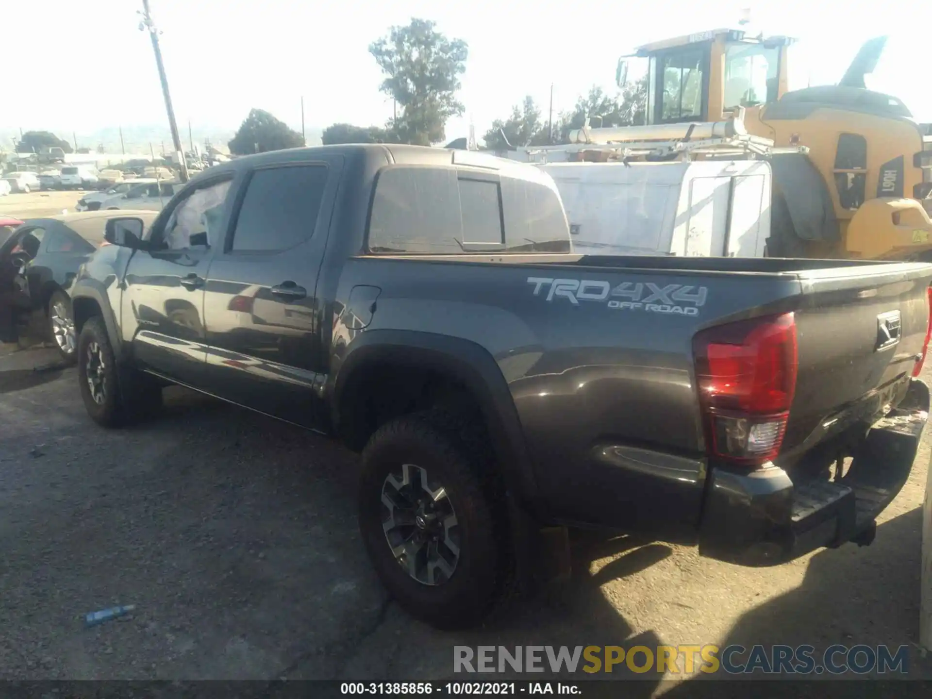 3 Photograph of a damaged car 3TMCZ5AN9KM191945 TOYOTA TACOMA 4WD 2019