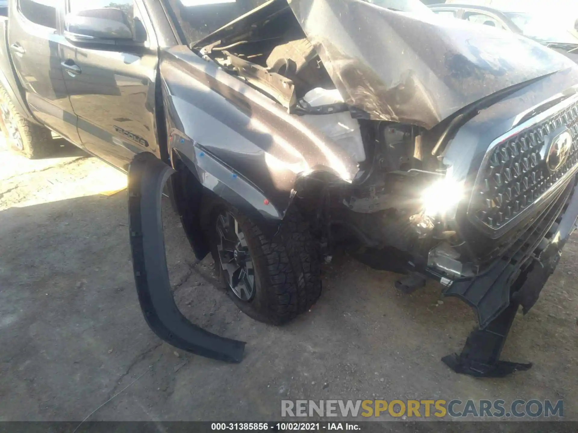 6 Photograph of a damaged car 3TMCZ5AN9KM191945 TOYOTA TACOMA 4WD 2019