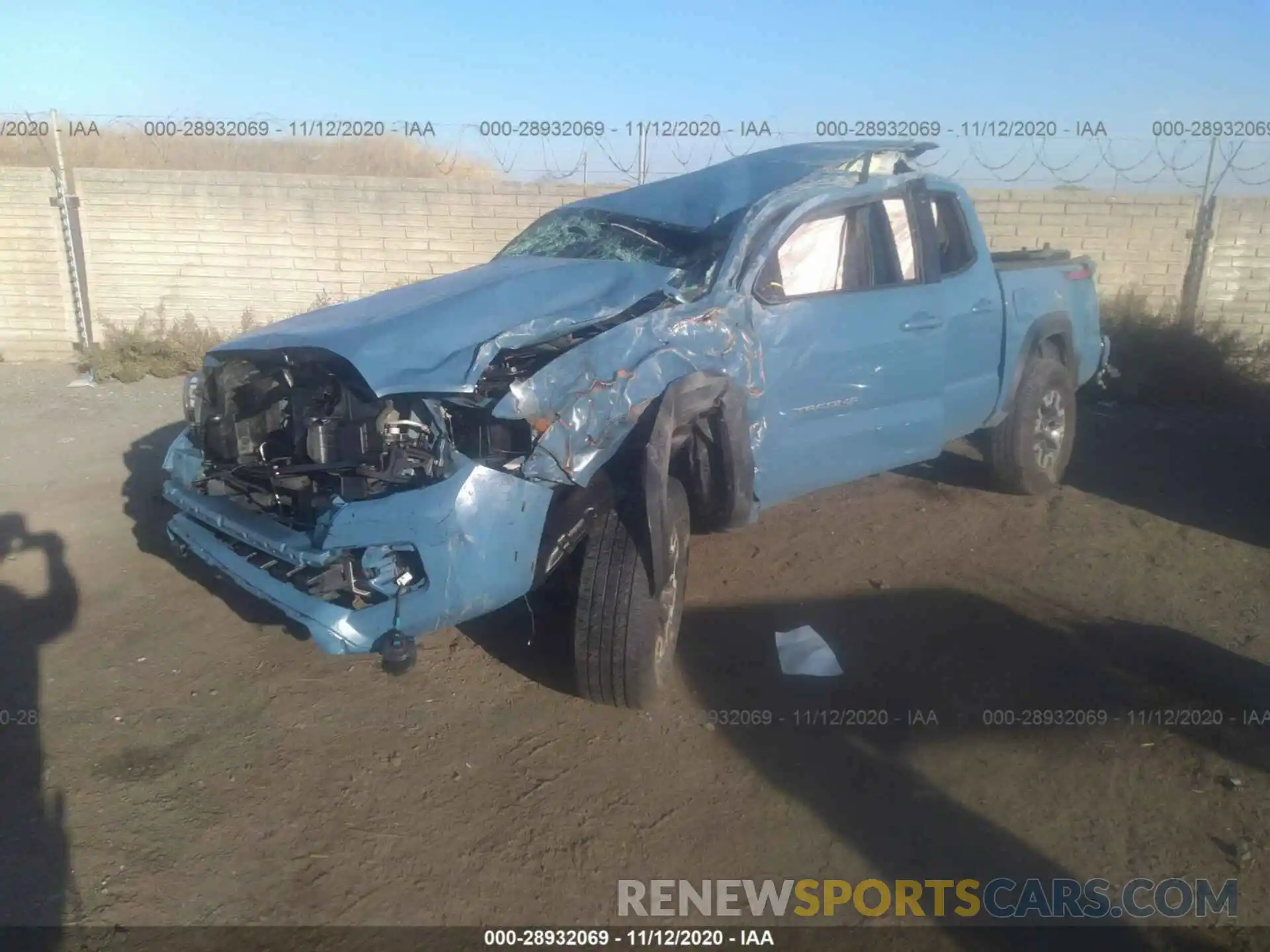 2 Photograph of a damaged car 3TMCZ5AN9KM193453 TOYOTA TACOMA 4WD 2019