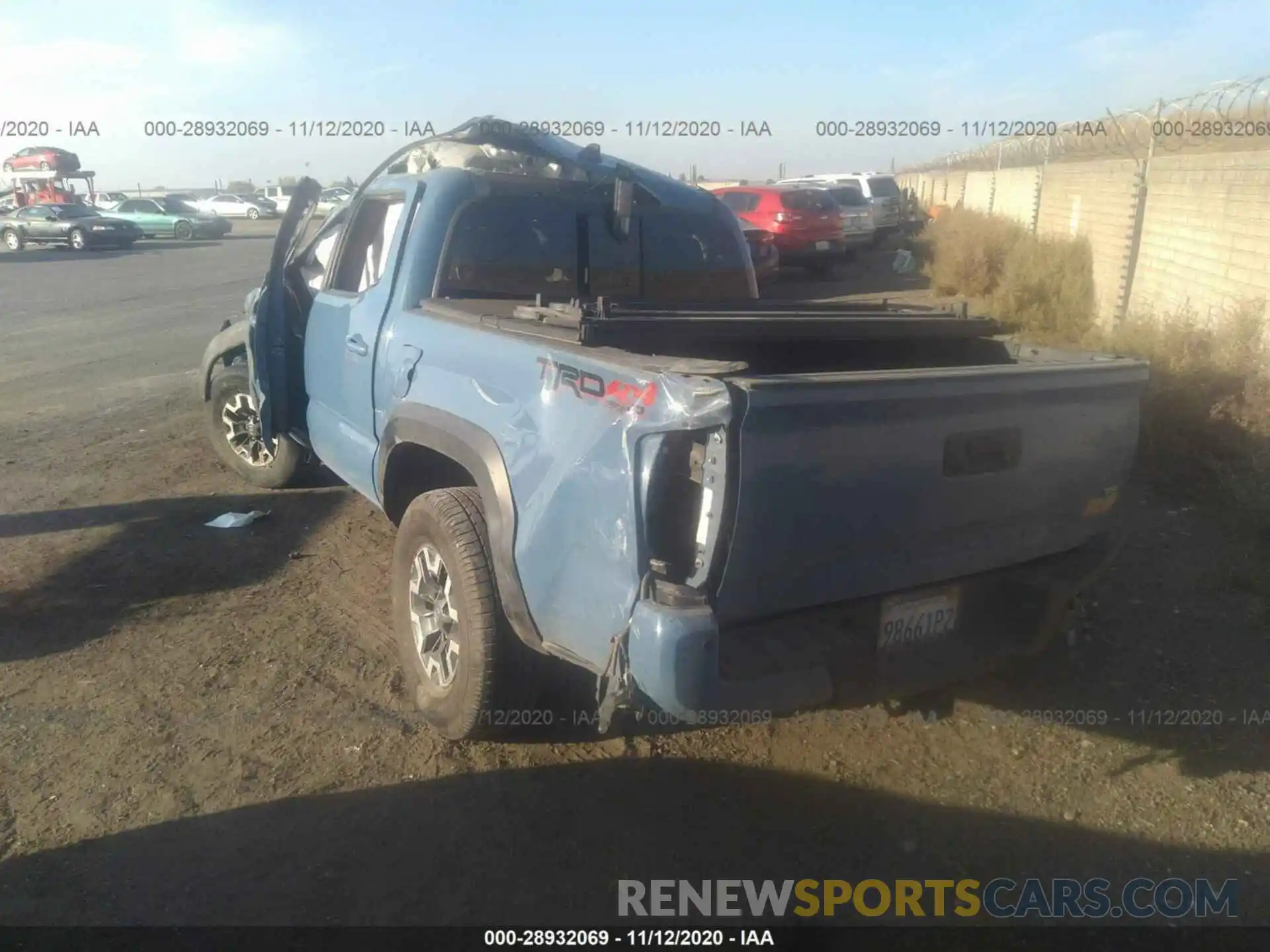 3 Photograph of a damaged car 3TMCZ5AN9KM193453 TOYOTA TACOMA 4WD 2019