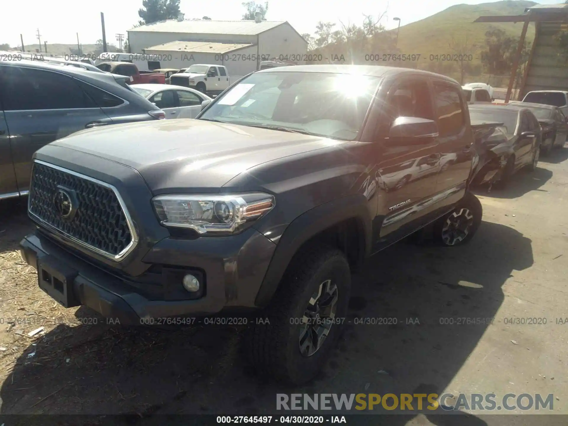 2 Photograph of a damaged car 3TMCZ5AN9KM195204 TOYOTA TACOMA 4WD 2019