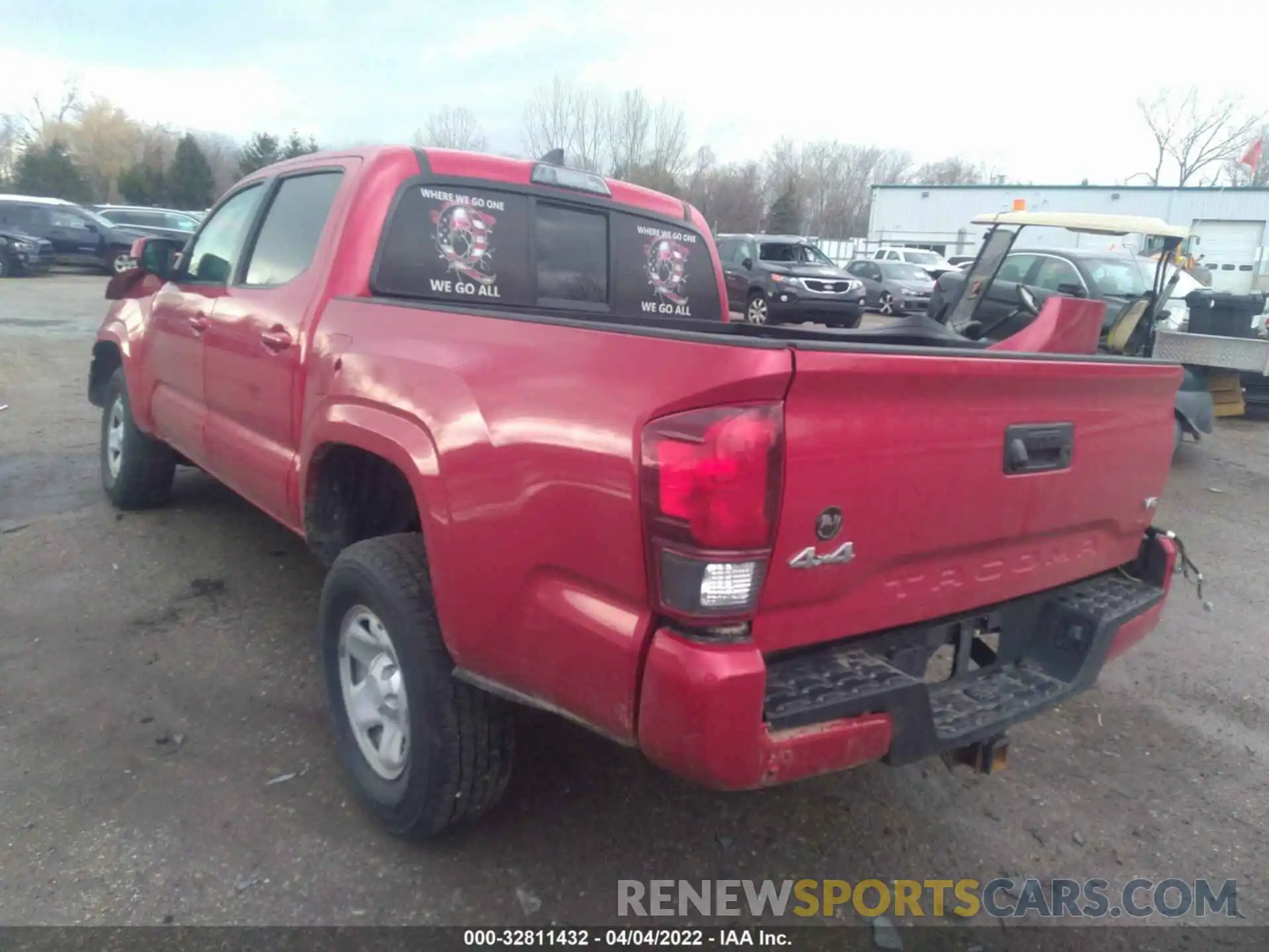 3 Photograph of a damaged car 3TMCZ5AN9KM196997 TOYOTA TACOMA 4WD 2019