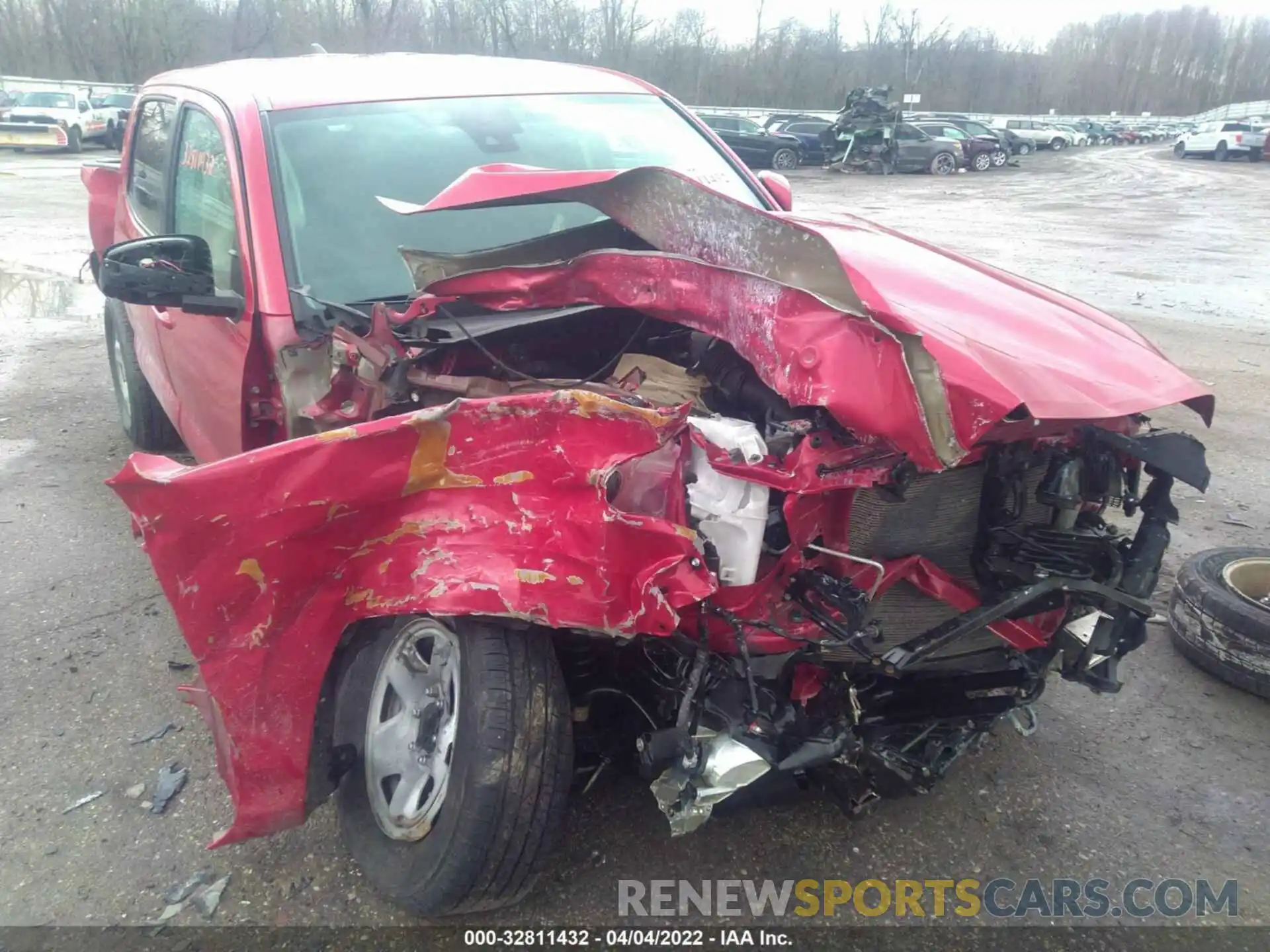 6 Photograph of a damaged car 3TMCZ5AN9KM196997 TOYOTA TACOMA 4WD 2019