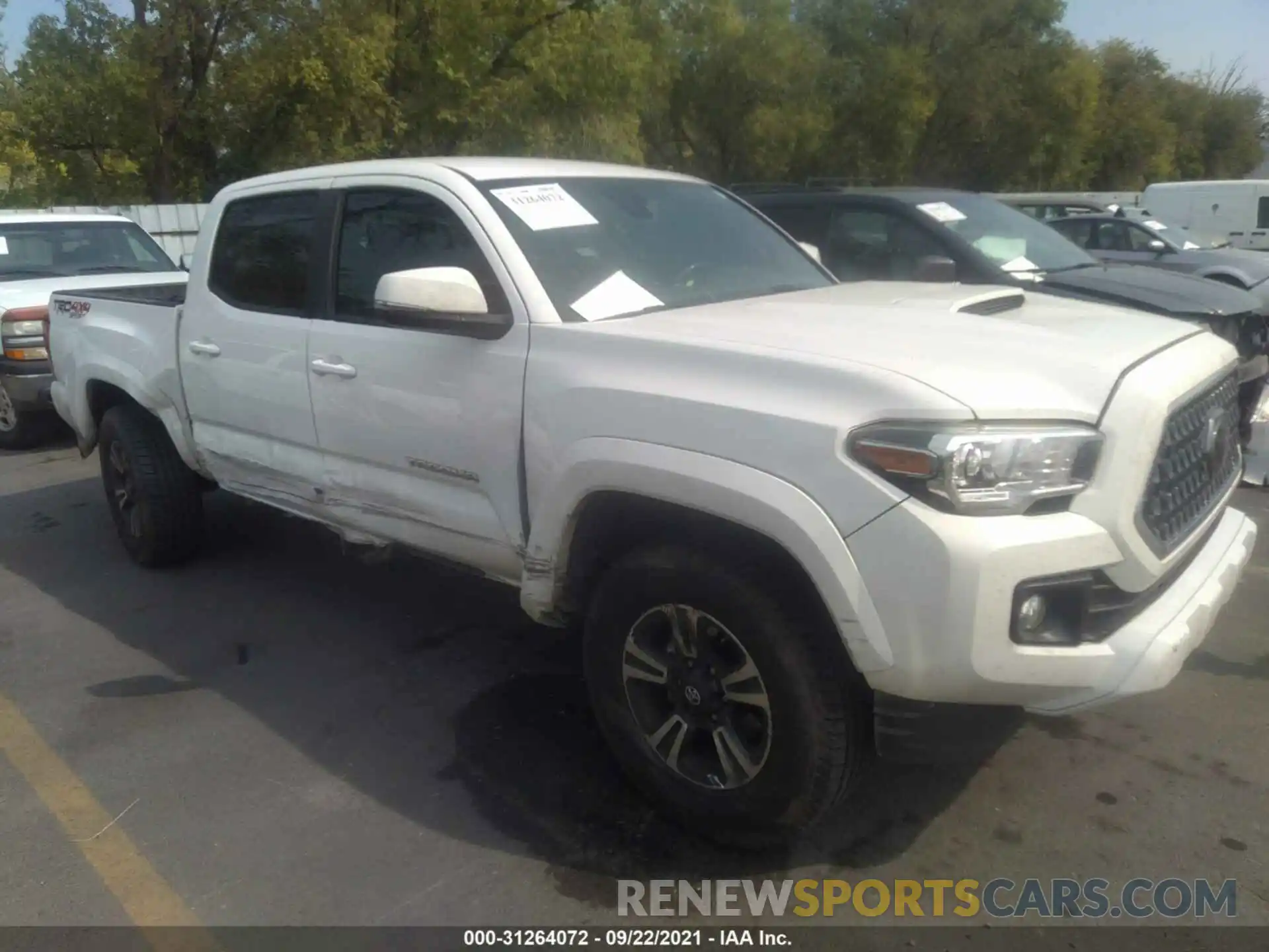 1 Photograph of a damaged car 3TMCZ5AN9KM197728 TOYOTA TACOMA 4WD 2019