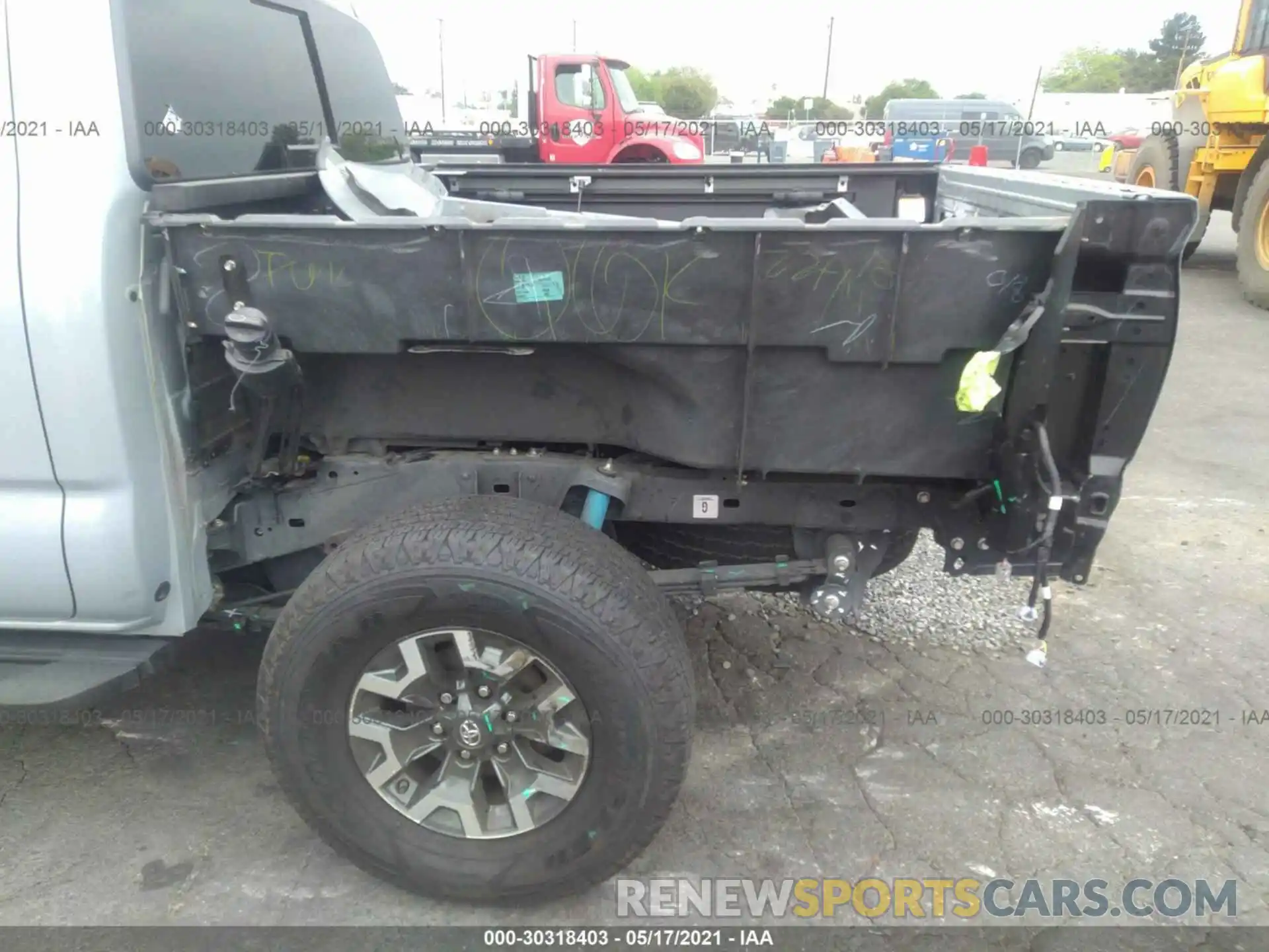 6 Photograph of a damaged car 3TMCZ5AN9KM204743 TOYOTA TACOMA 4WD 2019