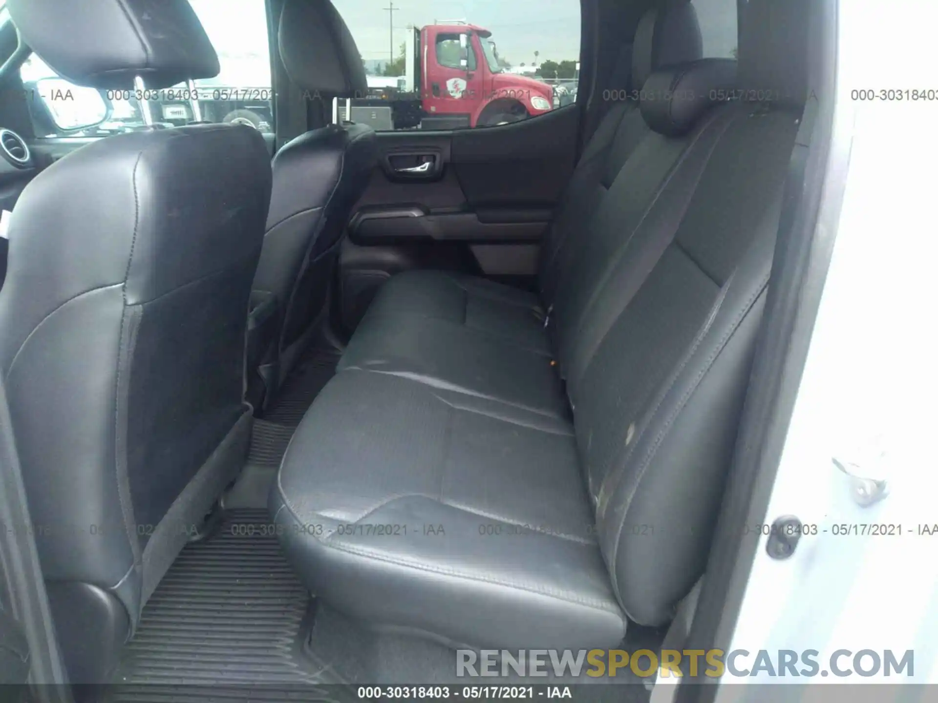 8 Photograph of a damaged car 3TMCZ5AN9KM204743 TOYOTA TACOMA 4WD 2019