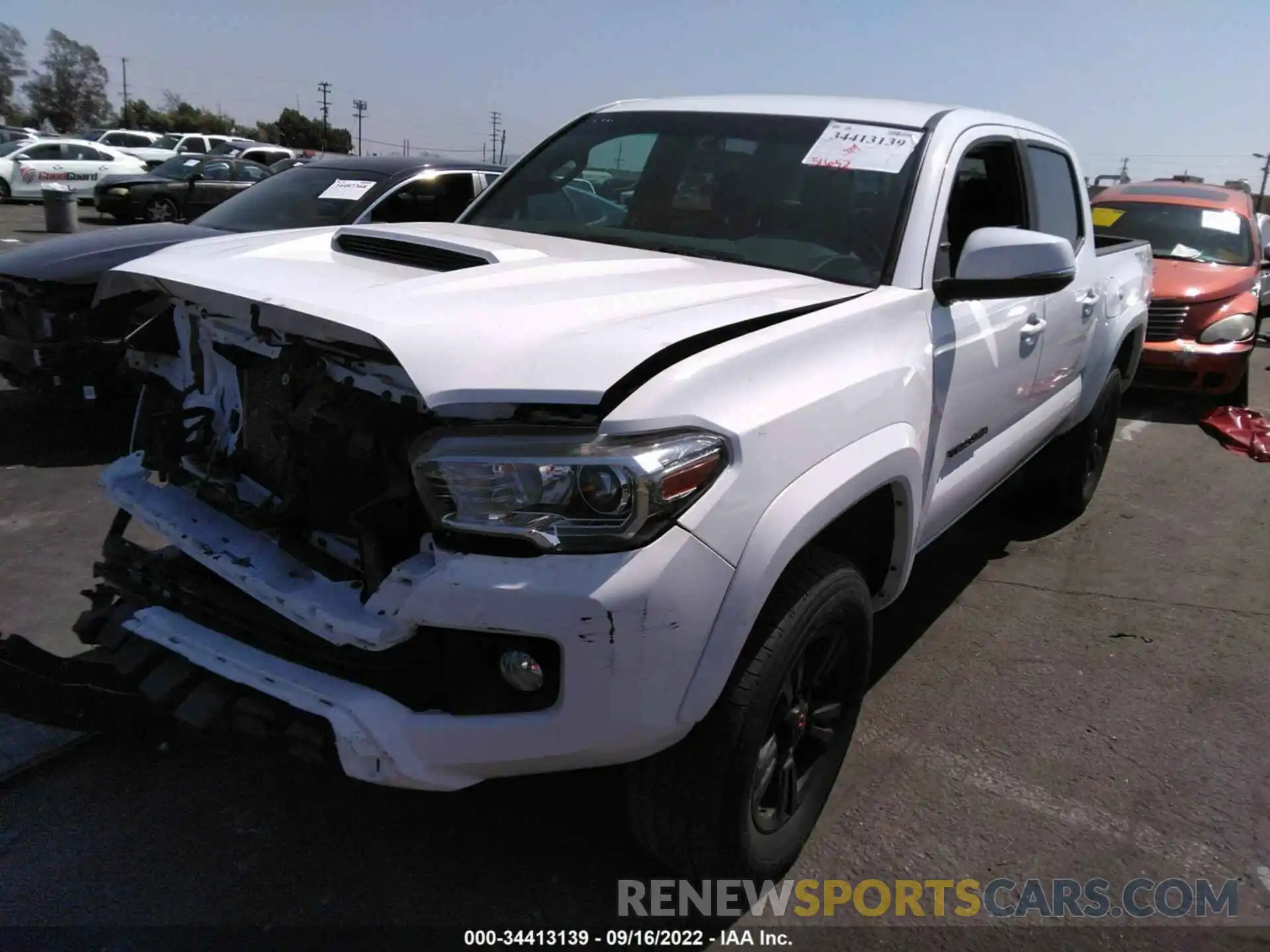 2 Photograph of a damaged car 3TMCZ5AN9KM205813 TOYOTA TACOMA 4WD 2019