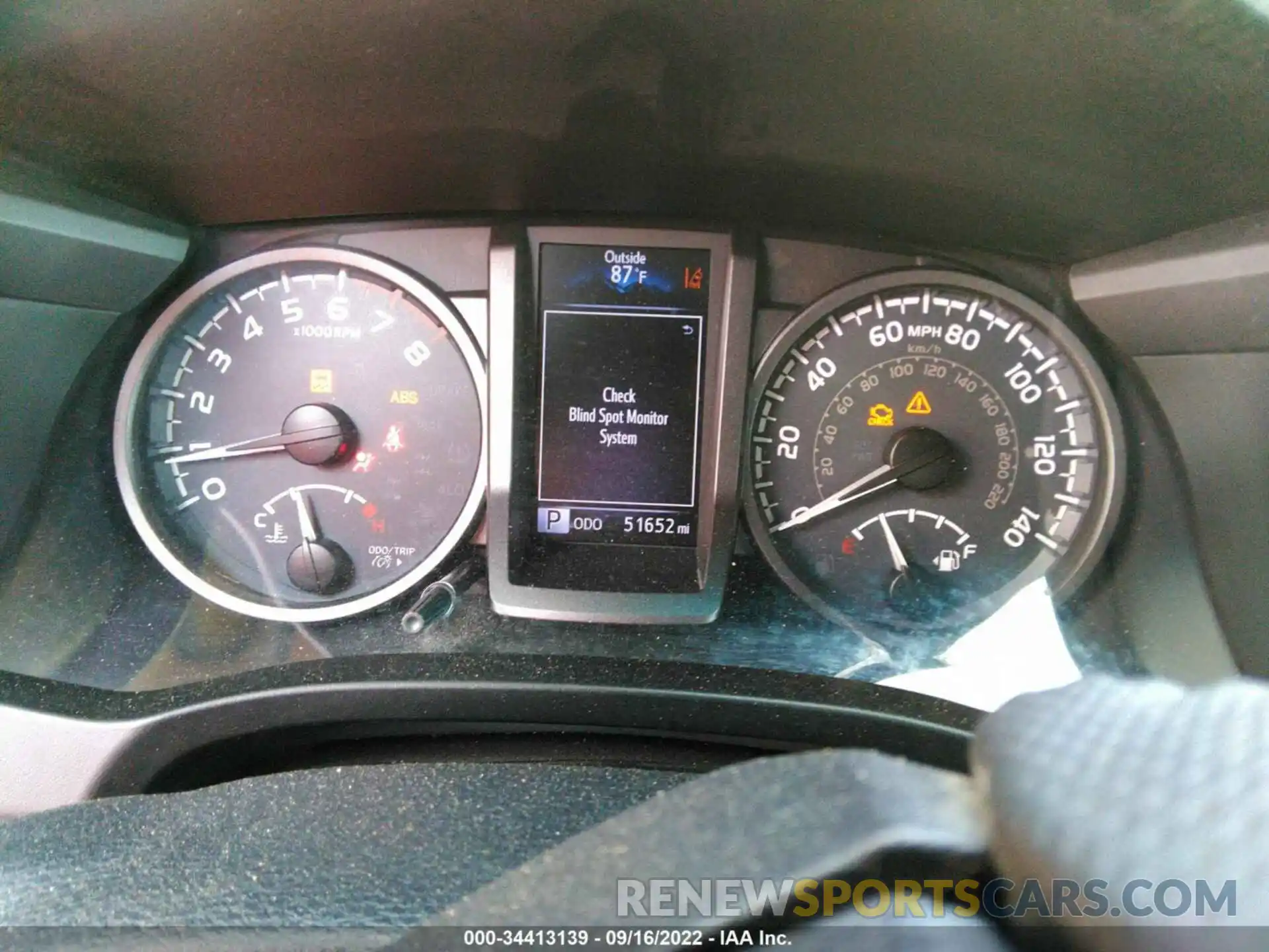 7 Photograph of a damaged car 3TMCZ5AN9KM205813 TOYOTA TACOMA 4WD 2019