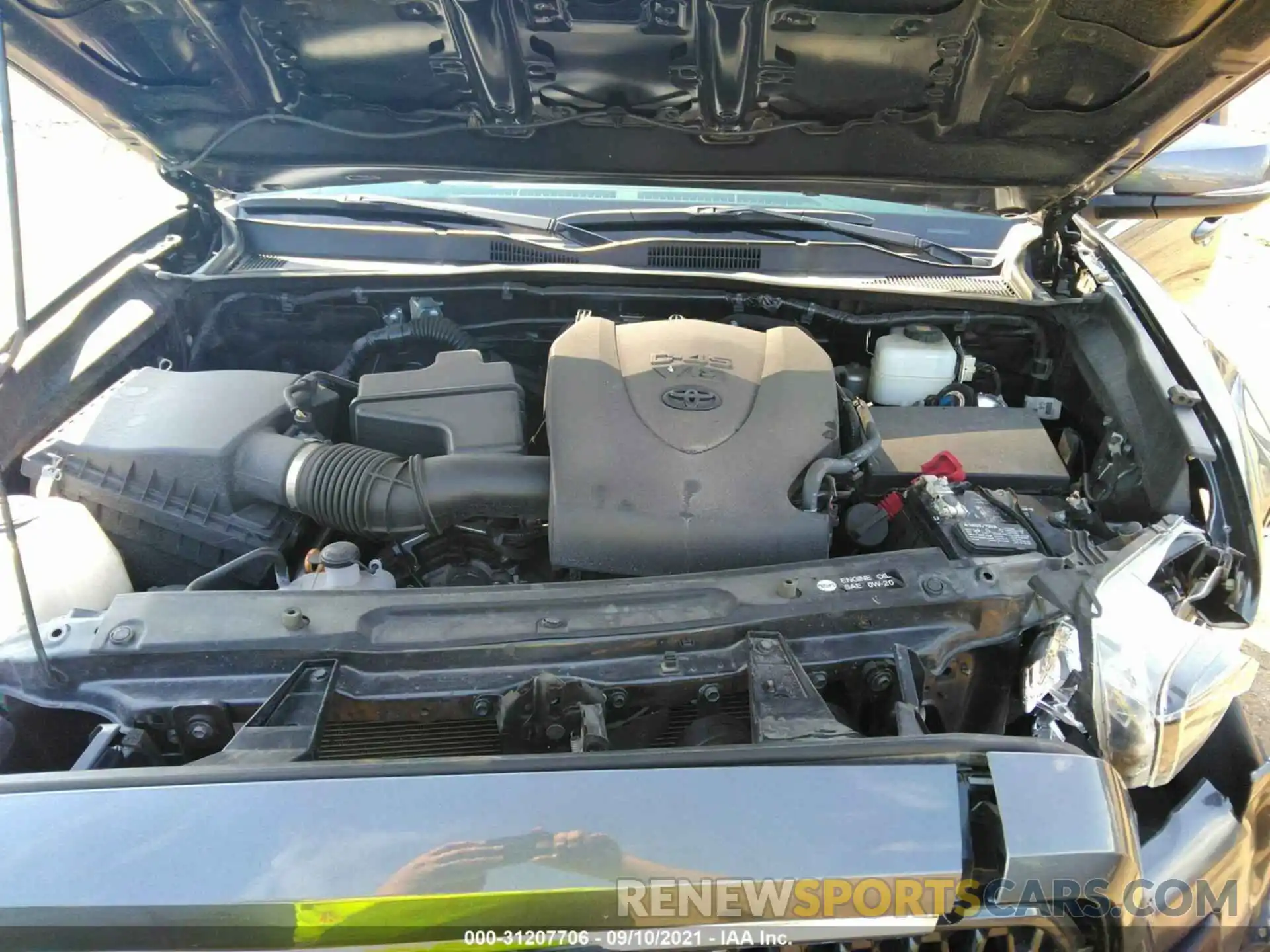 10 Photograph of a damaged car 3TMCZ5AN9KM220599 TOYOTA TACOMA 4WD 2019