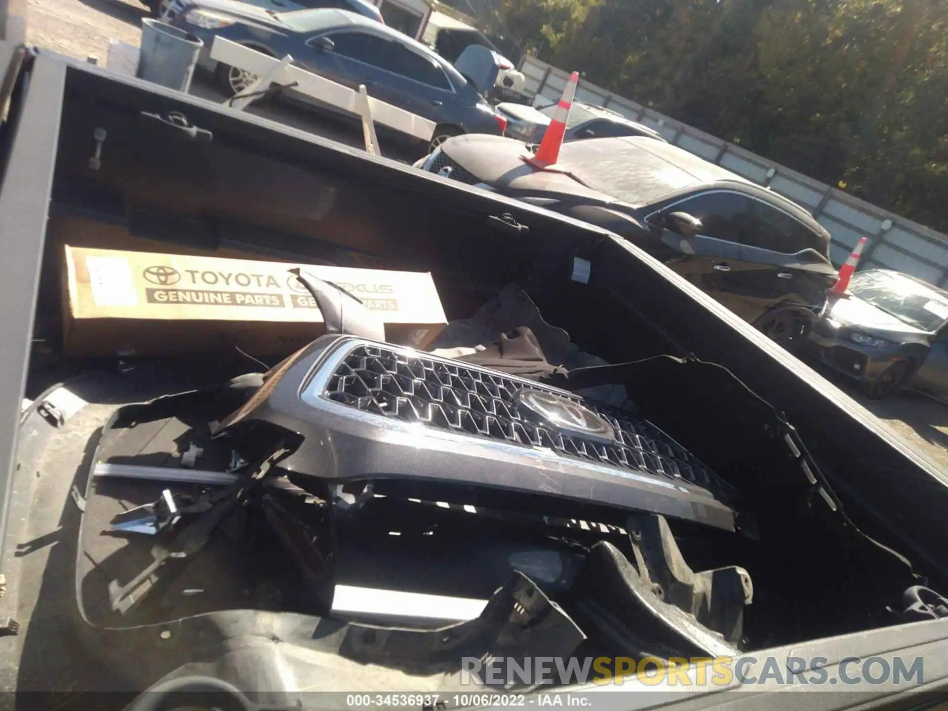 12 Photograph of a damaged car 3TMCZ5AN9KM222630 TOYOTA TACOMA 4WD 2019