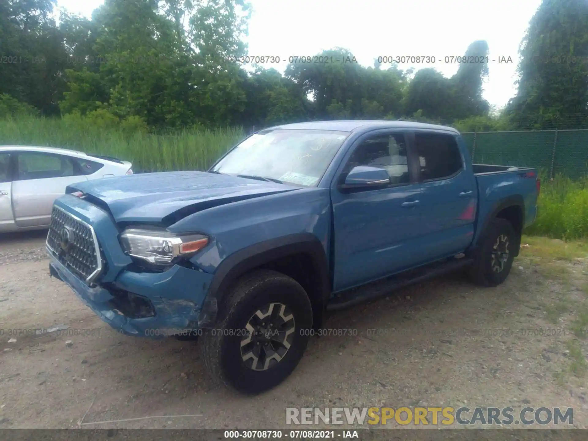 2 Photograph of a damaged car 3TMCZ5AN9KM223163 TOYOTA TACOMA 4WD 2019