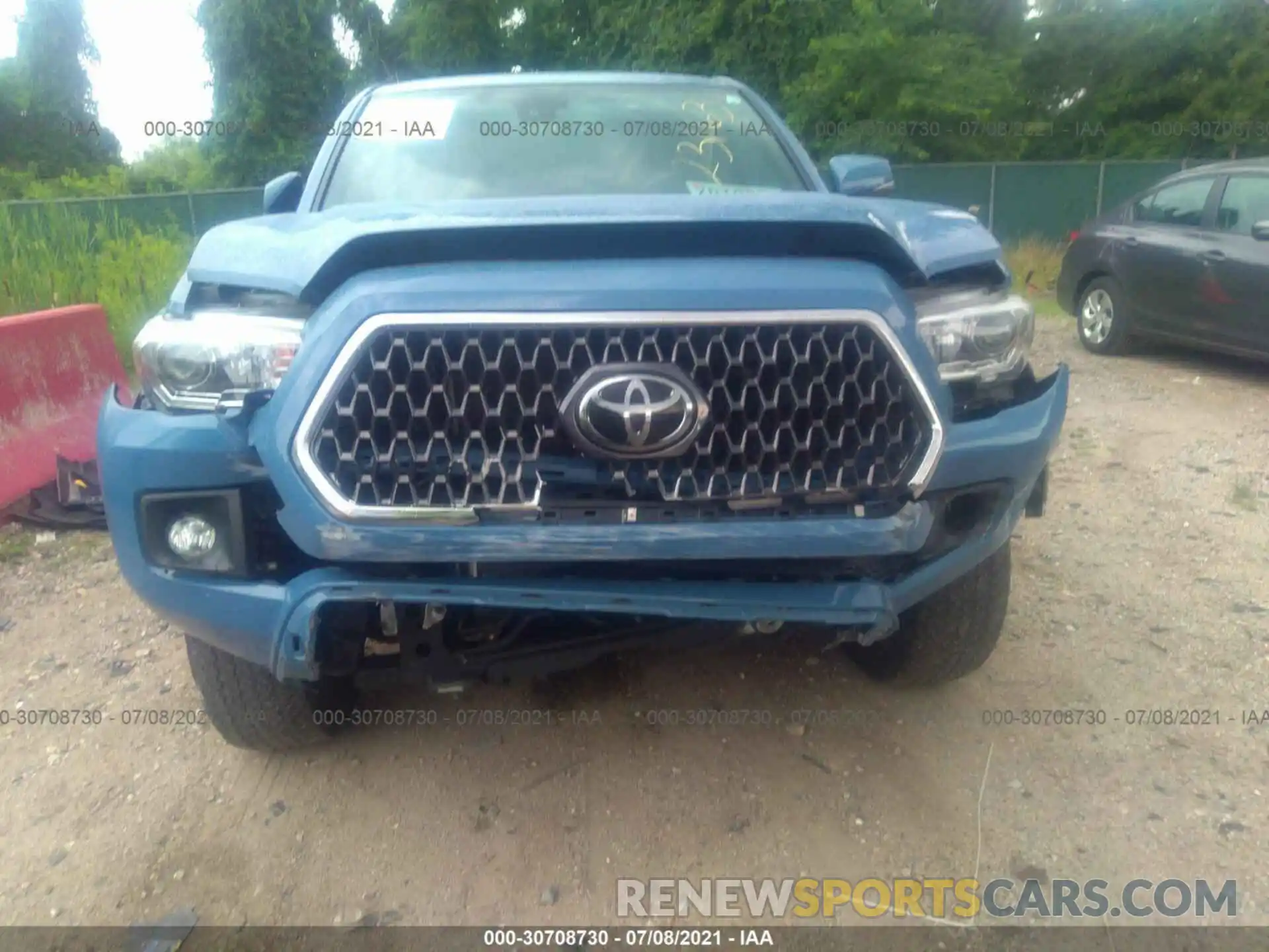 6 Photograph of a damaged car 3TMCZ5AN9KM223163 TOYOTA TACOMA 4WD 2019