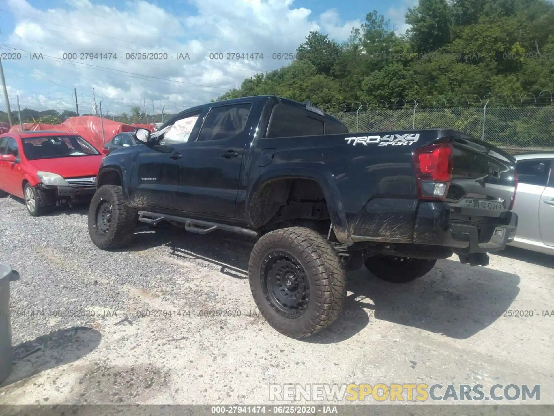 3 Photograph of a damaged car 3TMCZ5AN9KM225933 TOYOTA TACOMA 4WD 2019