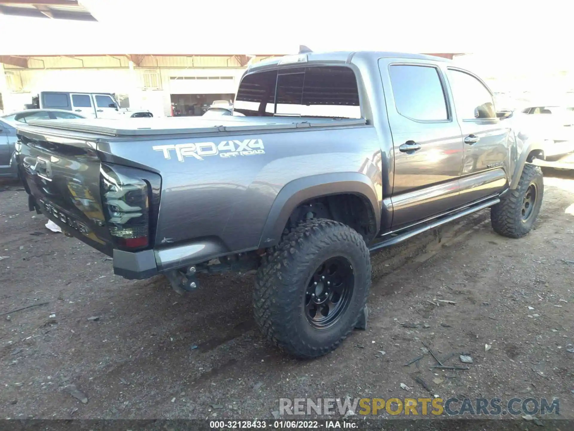 4 Photograph of a damaged car 3TMCZ5AN9KM229240 TOYOTA TACOMA 4WD 2019