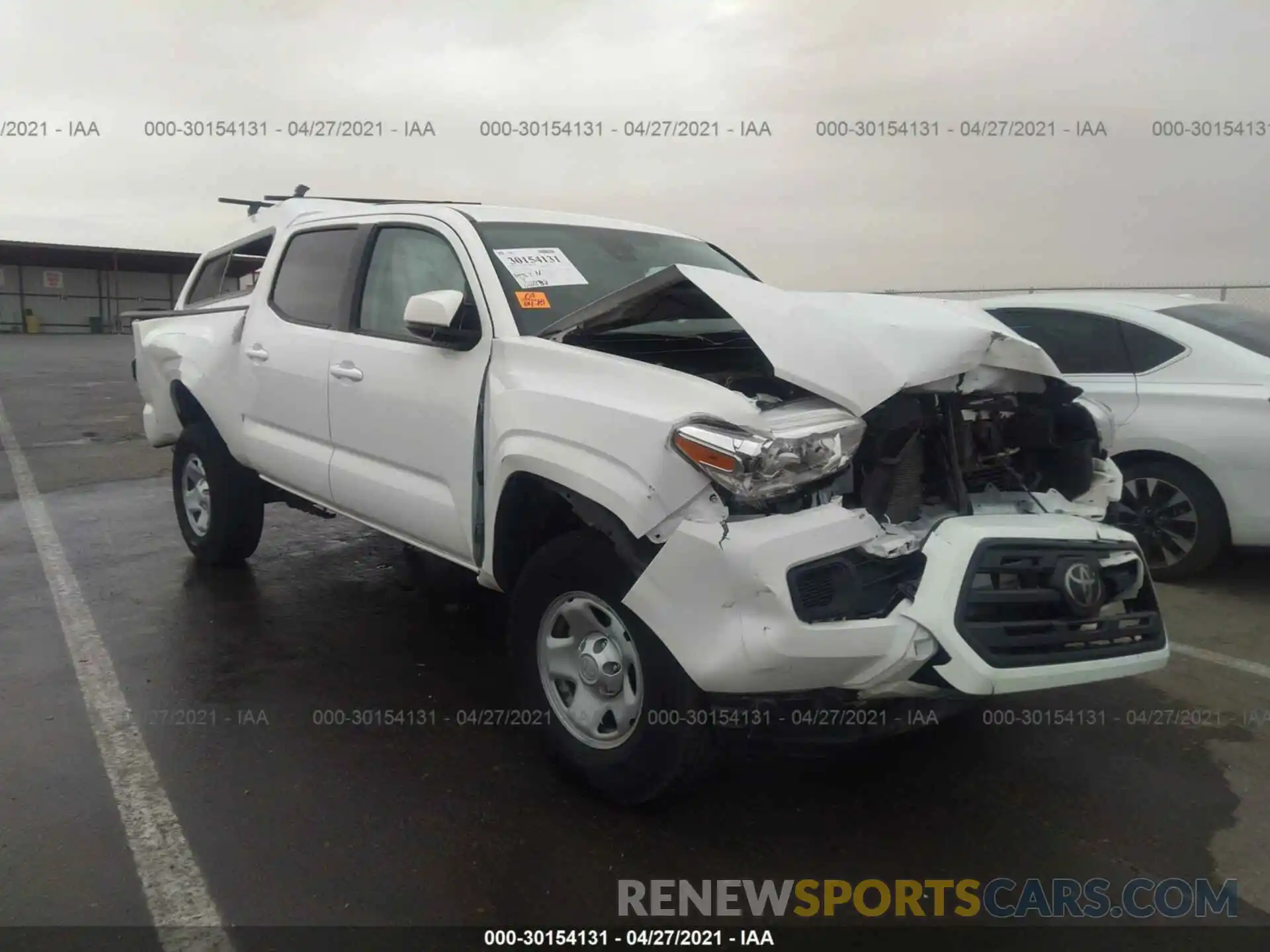 1 Photograph of a damaged car 3TMCZ5AN9KM239167 TOYOTA TACOMA 4WD 2019