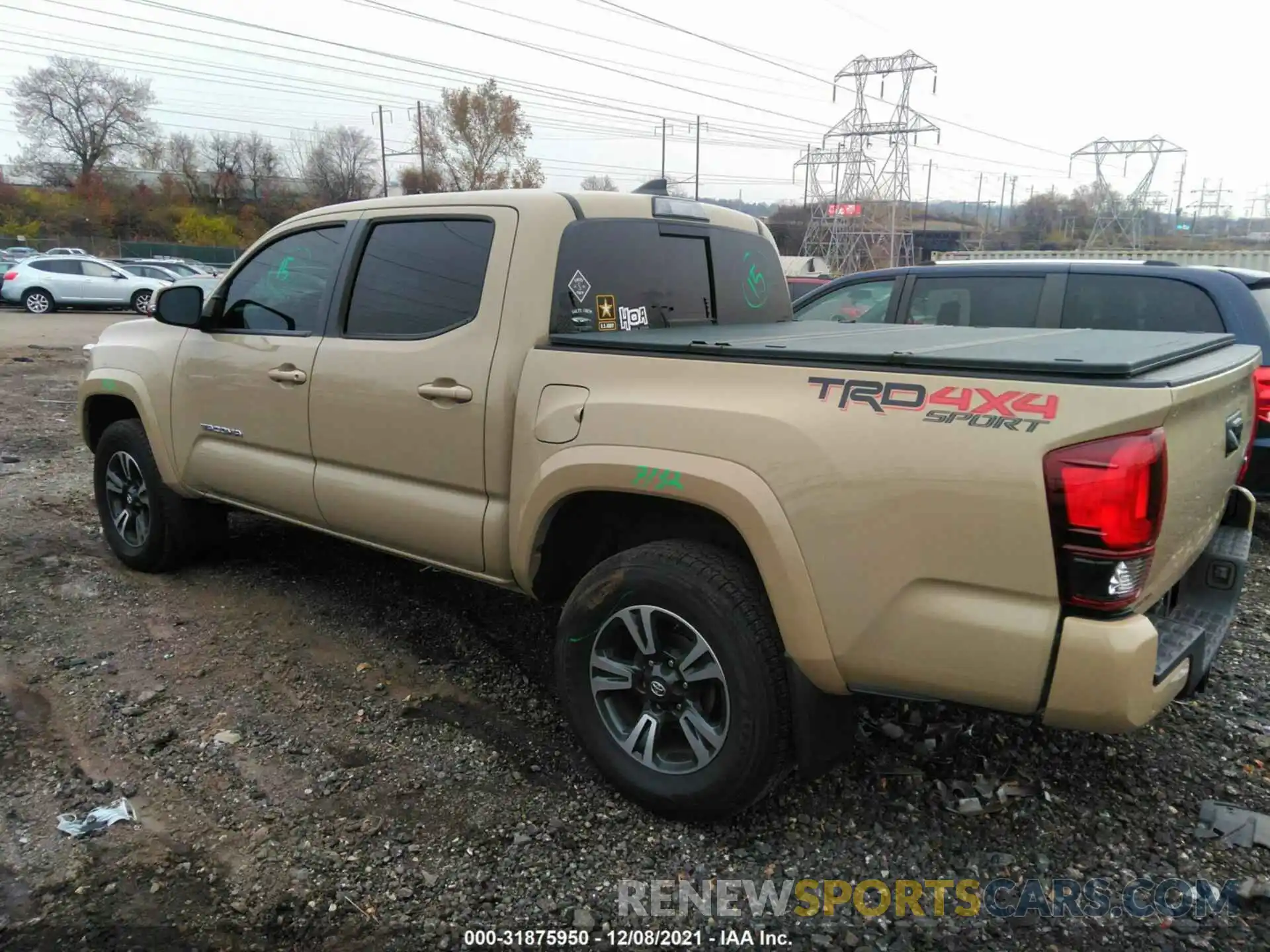 3 Photograph of a damaged car 3TMCZ5AN9KM255515 TOYOTA TACOMA 4WD 2019