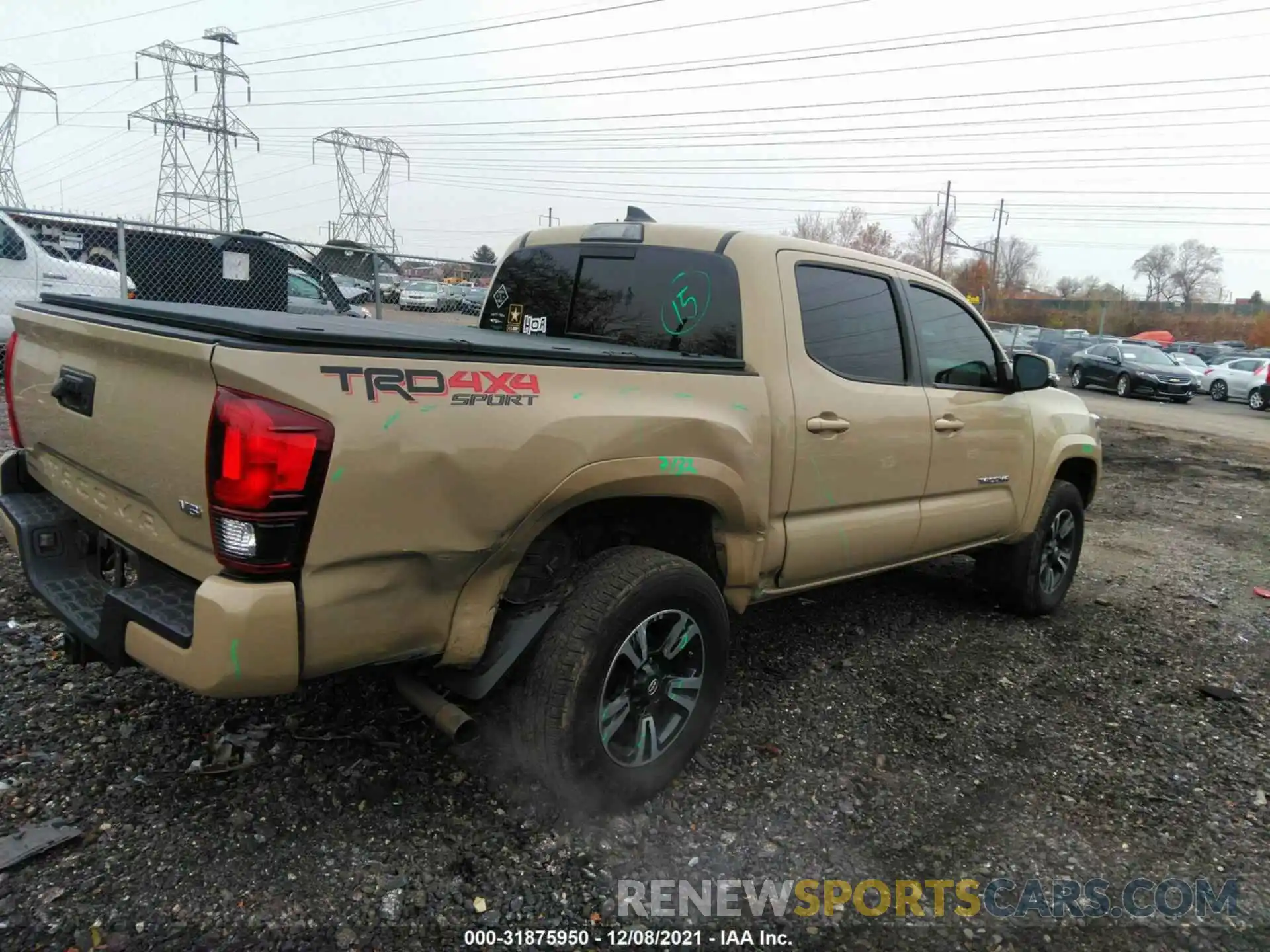 4 Photograph of a damaged car 3TMCZ5AN9KM255515 TOYOTA TACOMA 4WD 2019