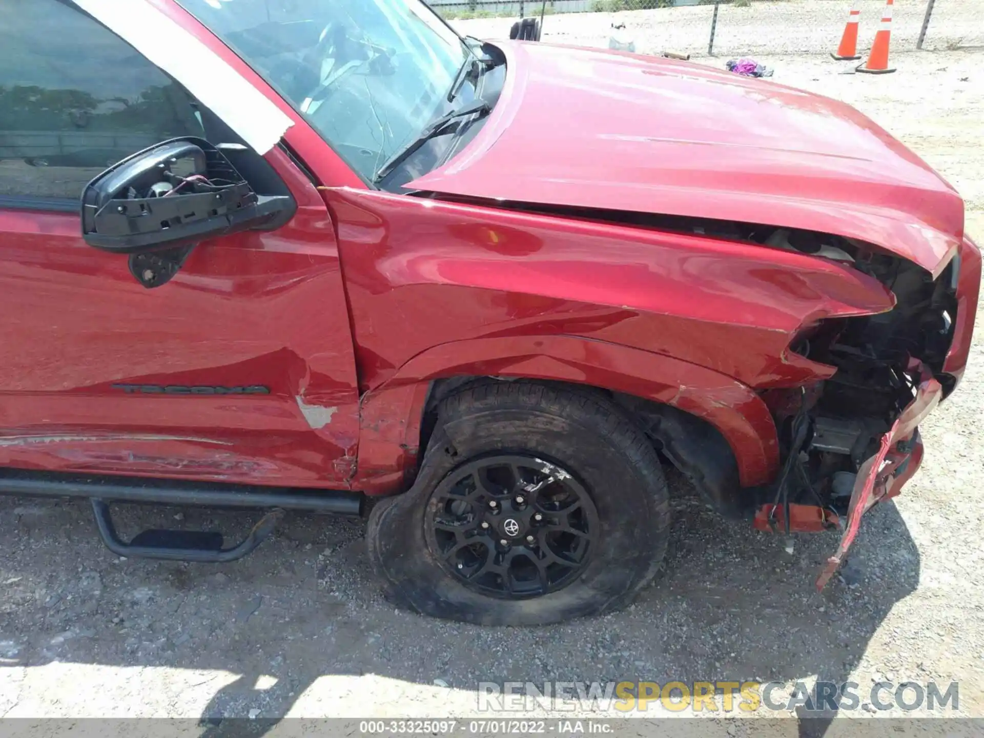 6 Photograph of a damaged car 3TMCZ5AN9KM261881 TOYOTA TACOMA 4WD 2019