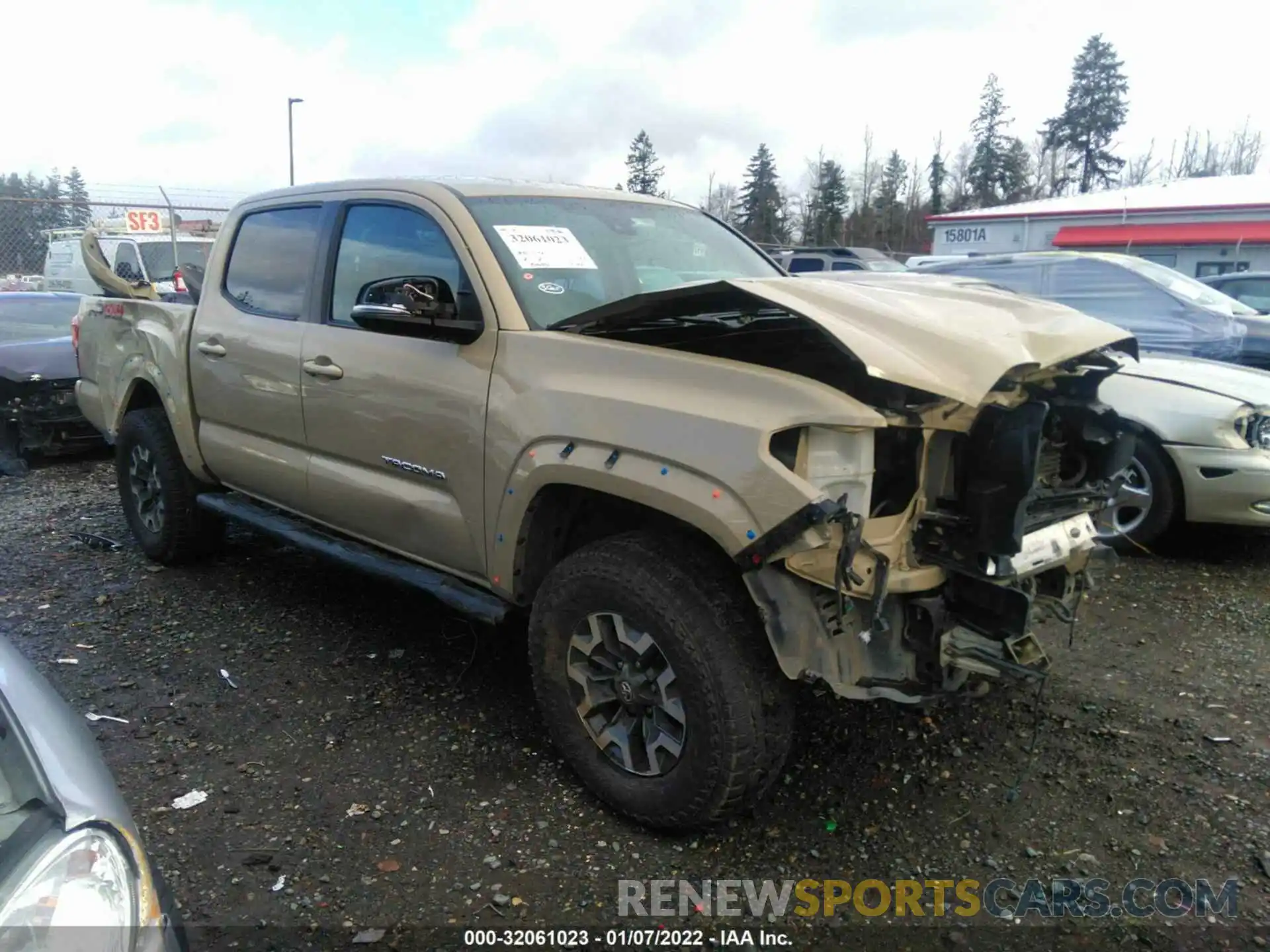 1 Photograph of a damaged car 3TMCZ5AN9KM262075 TOYOTA TACOMA 4WD 2019