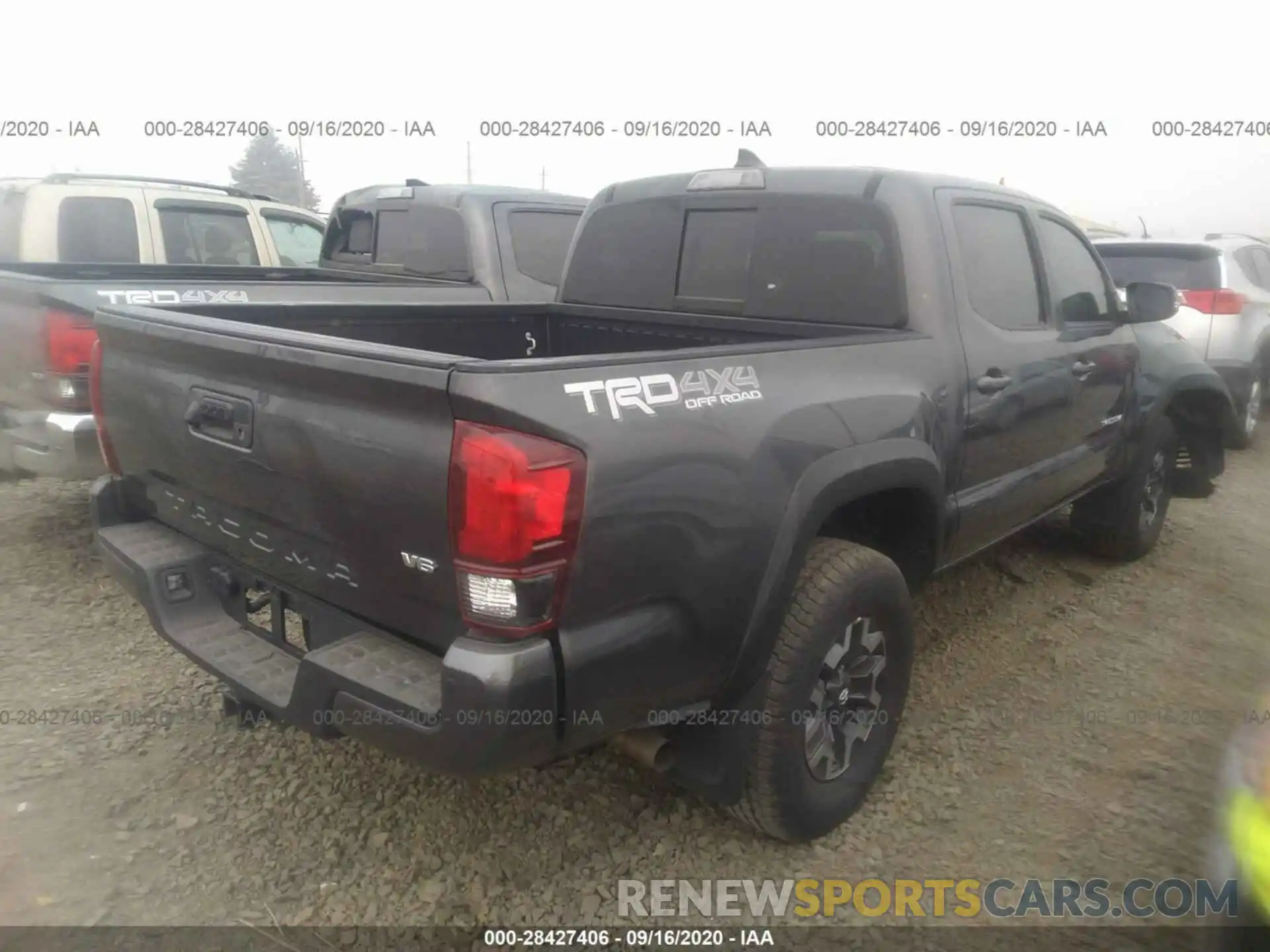 4 Photograph of a damaged car 3TMCZ5AN9KM268202 TOYOTA TACOMA 4WD 2019