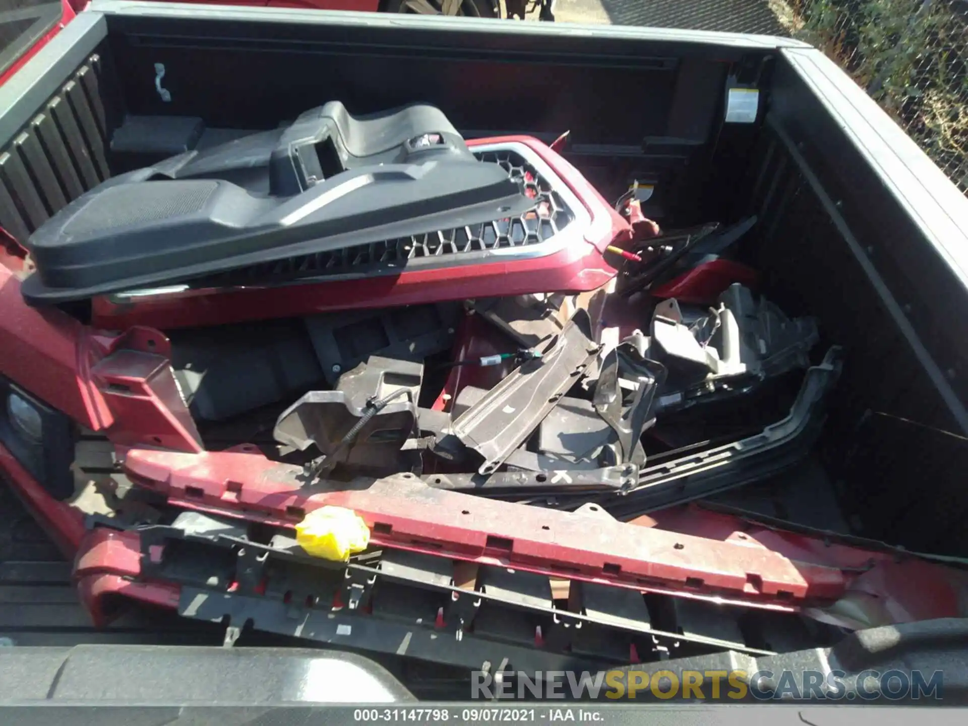 11 Photograph of a damaged car 3TMCZ5AN9KM280625 TOYOTA TACOMA 4WD 2019