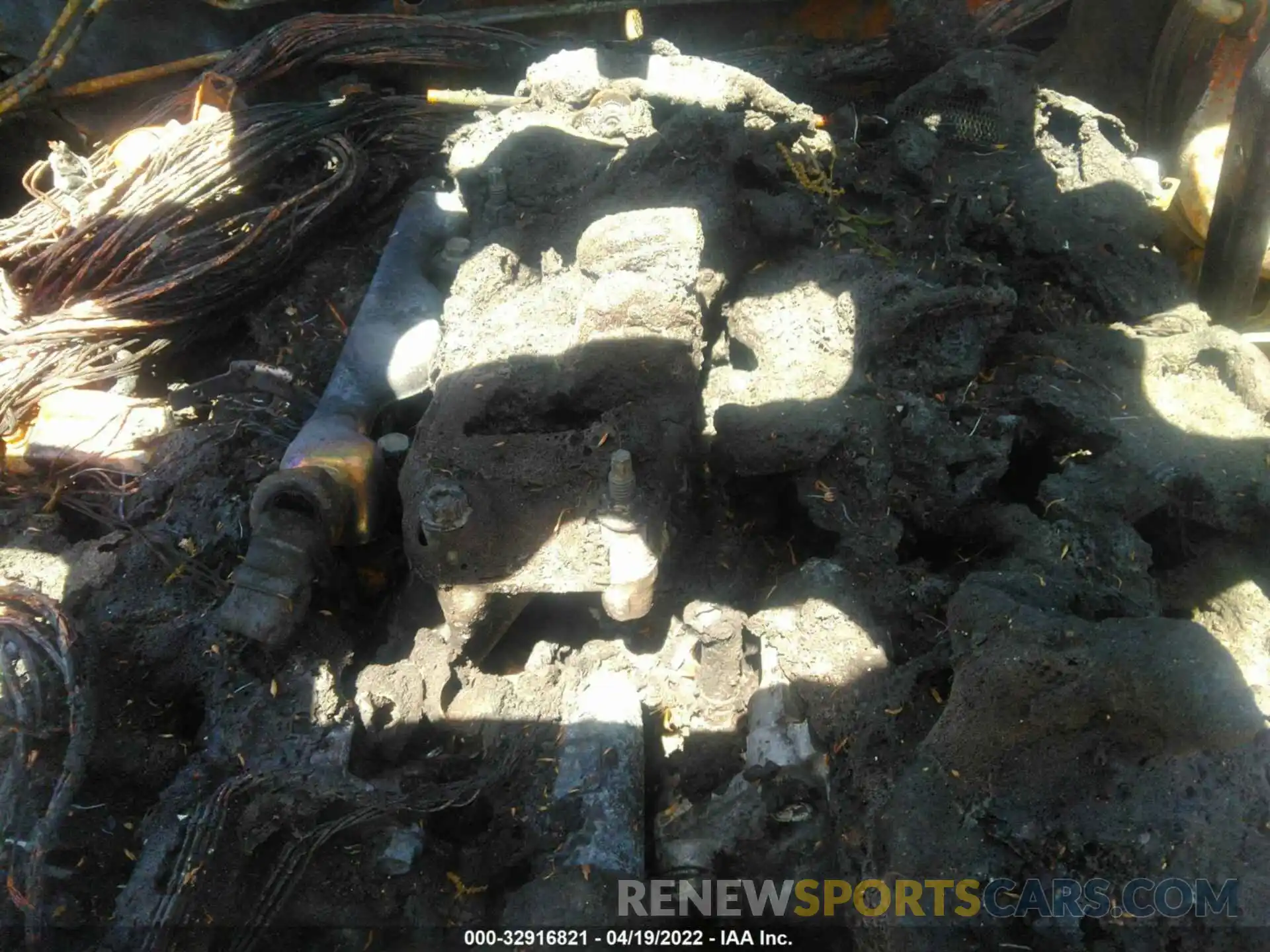 10 Photograph of a damaged car 3TMCZ5AN9KM282813 TOYOTA TACOMA 4WD 2019