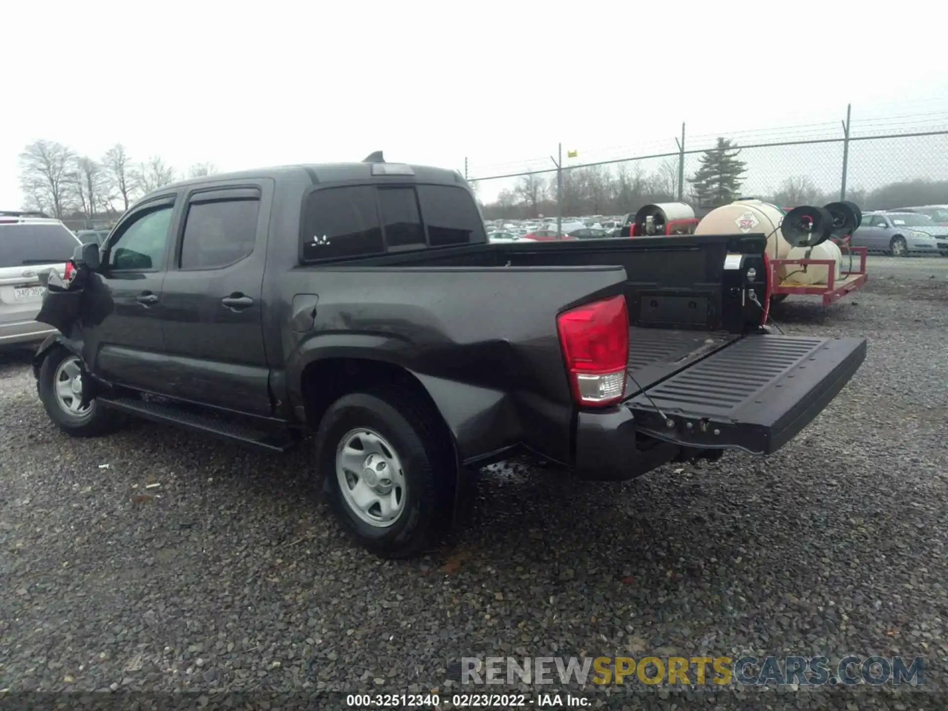 3 Photograph of a damaged car 3TMCZ5ANXKM205495 TOYOTA TACOMA 4WD 2019