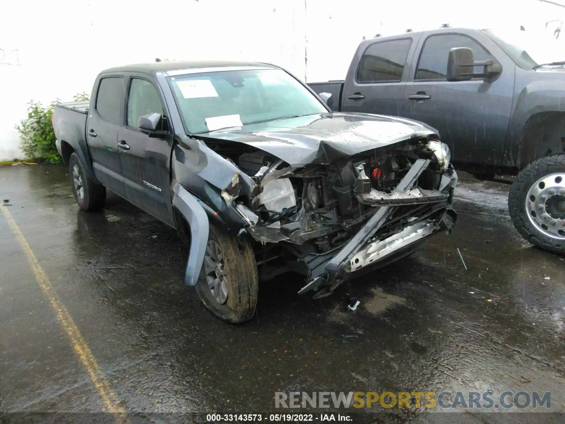 1 Photograph of a damaged car 3TMCZ5ANXKM205979 TOYOTA TACOMA 4WD 2019