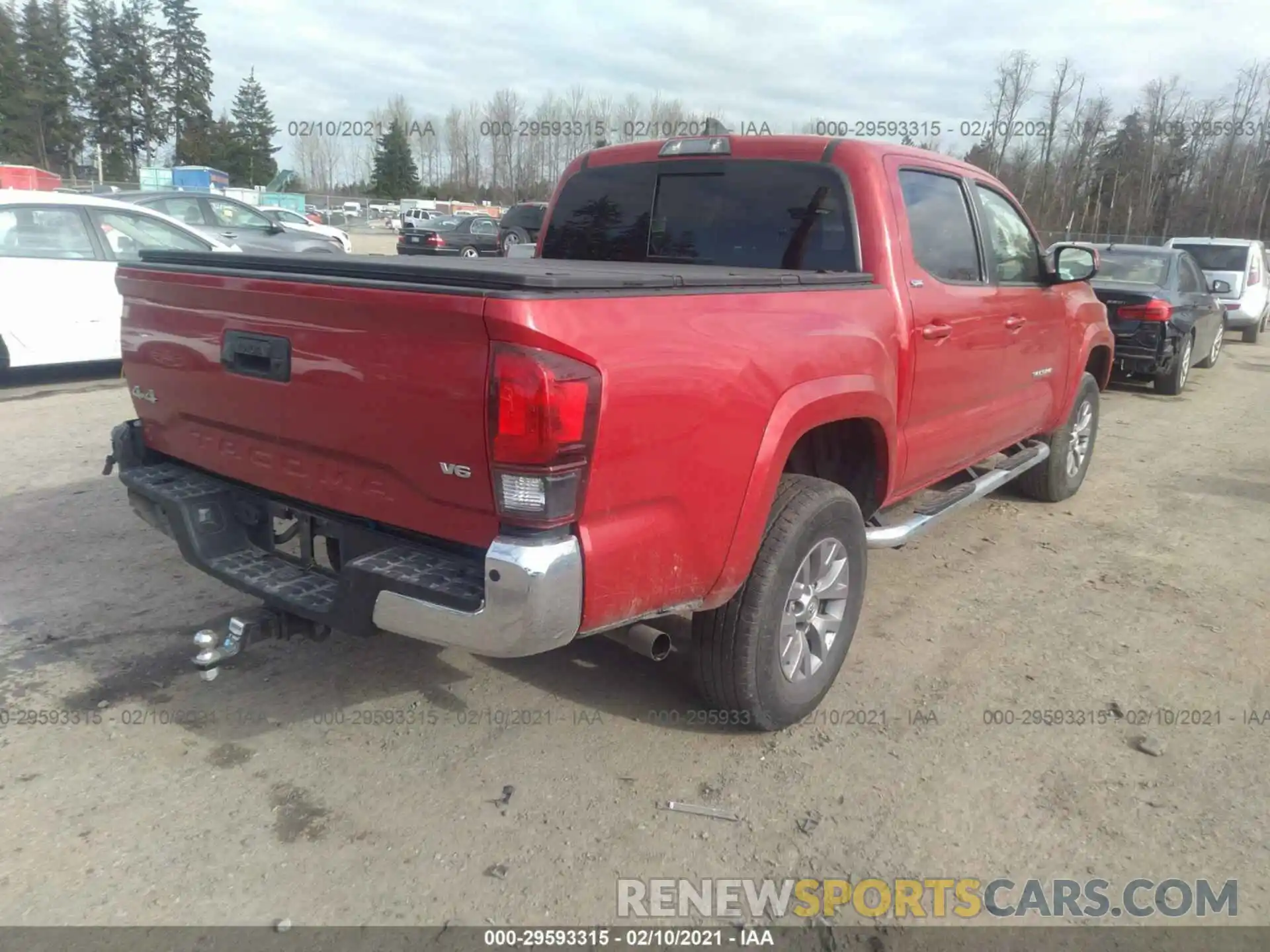 4 Photograph of a damaged car 3TMCZ5ANXKM208915 TOYOTA TACOMA 4WD 2019