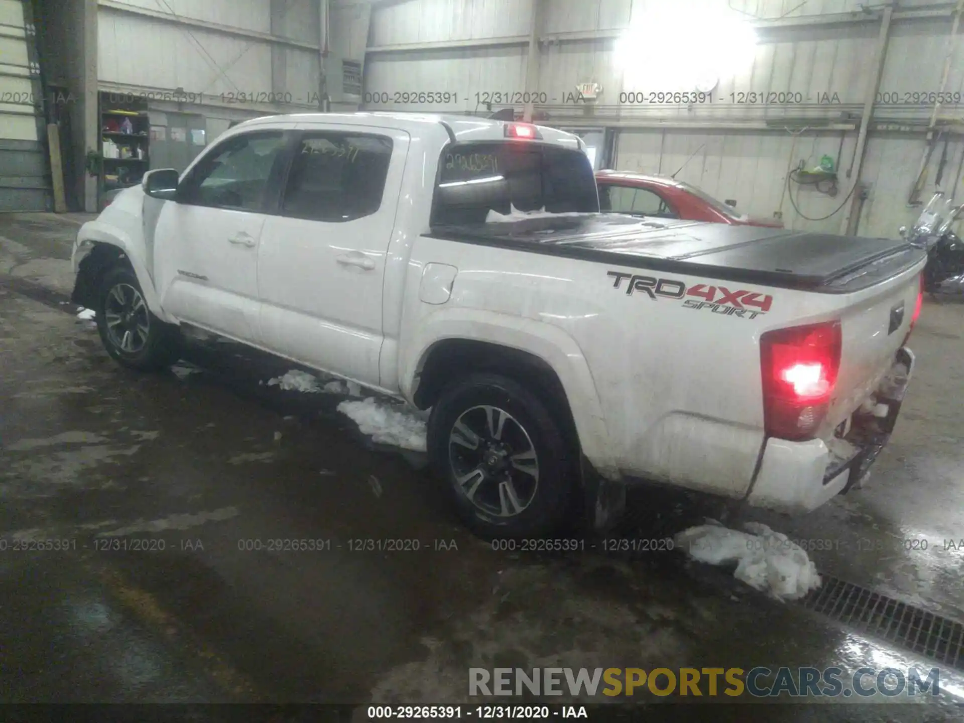 3 Photograph of a damaged car 3TMCZ5ANXKM211717 TOYOTA TACOMA 4WD 2019