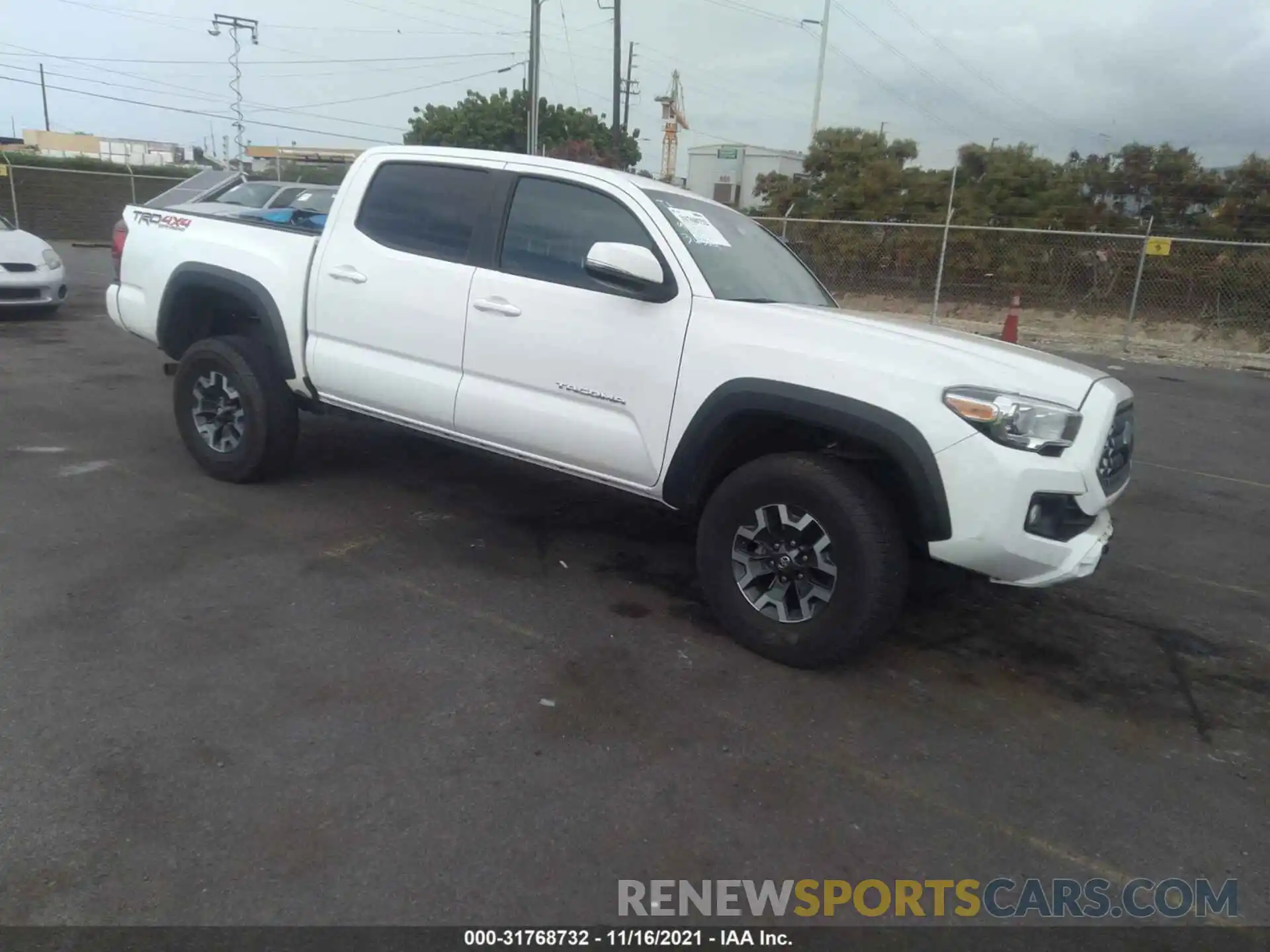 1 Фотография поврежденного автомобиля 3TMCZ5ANXKM211832 TOYOTA TACOMA 4WD 2019