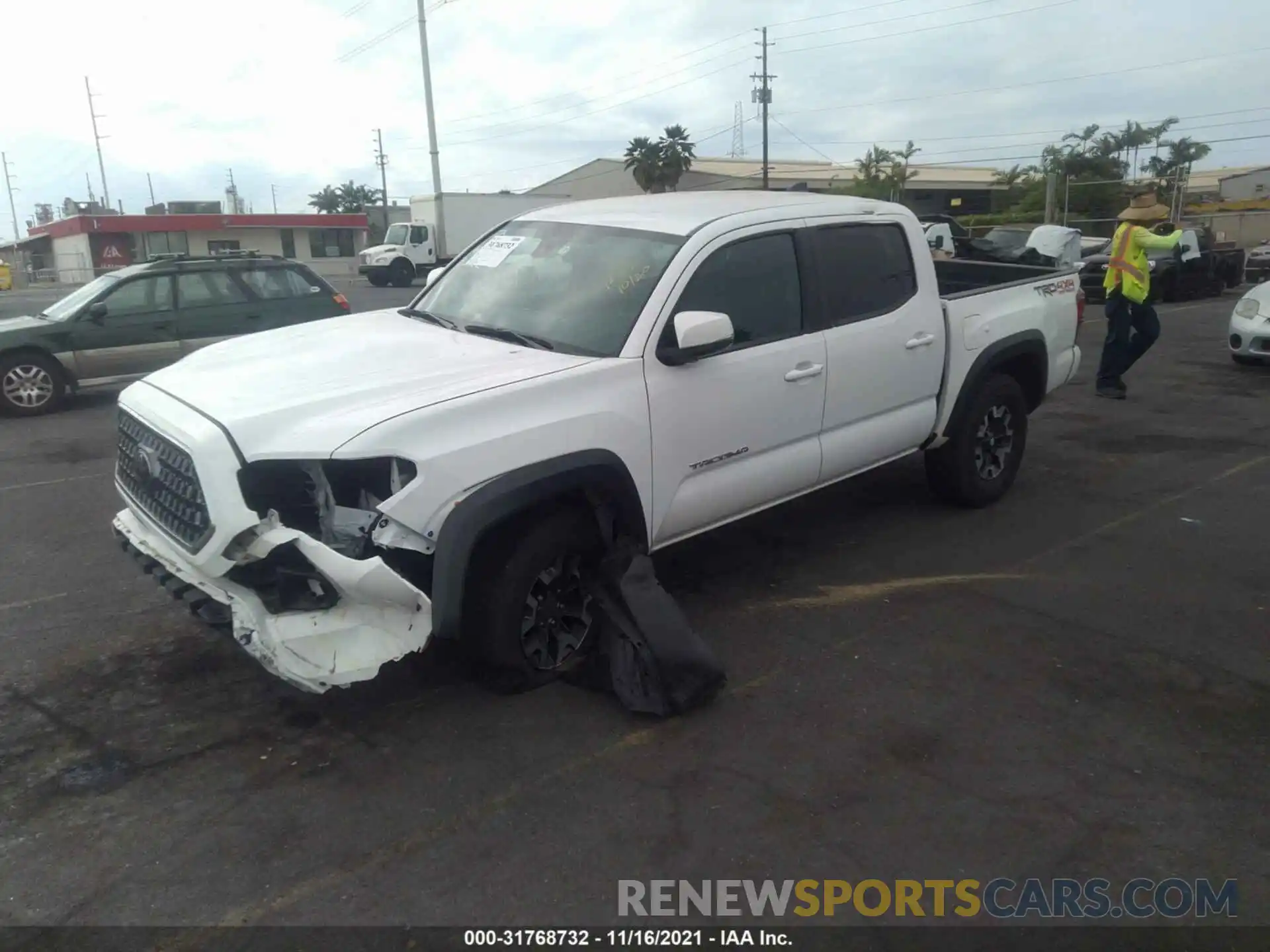 2 Фотография поврежденного автомобиля 3TMCZ5ANXKM211832 TOYOTA TACOMA 4WD 2019