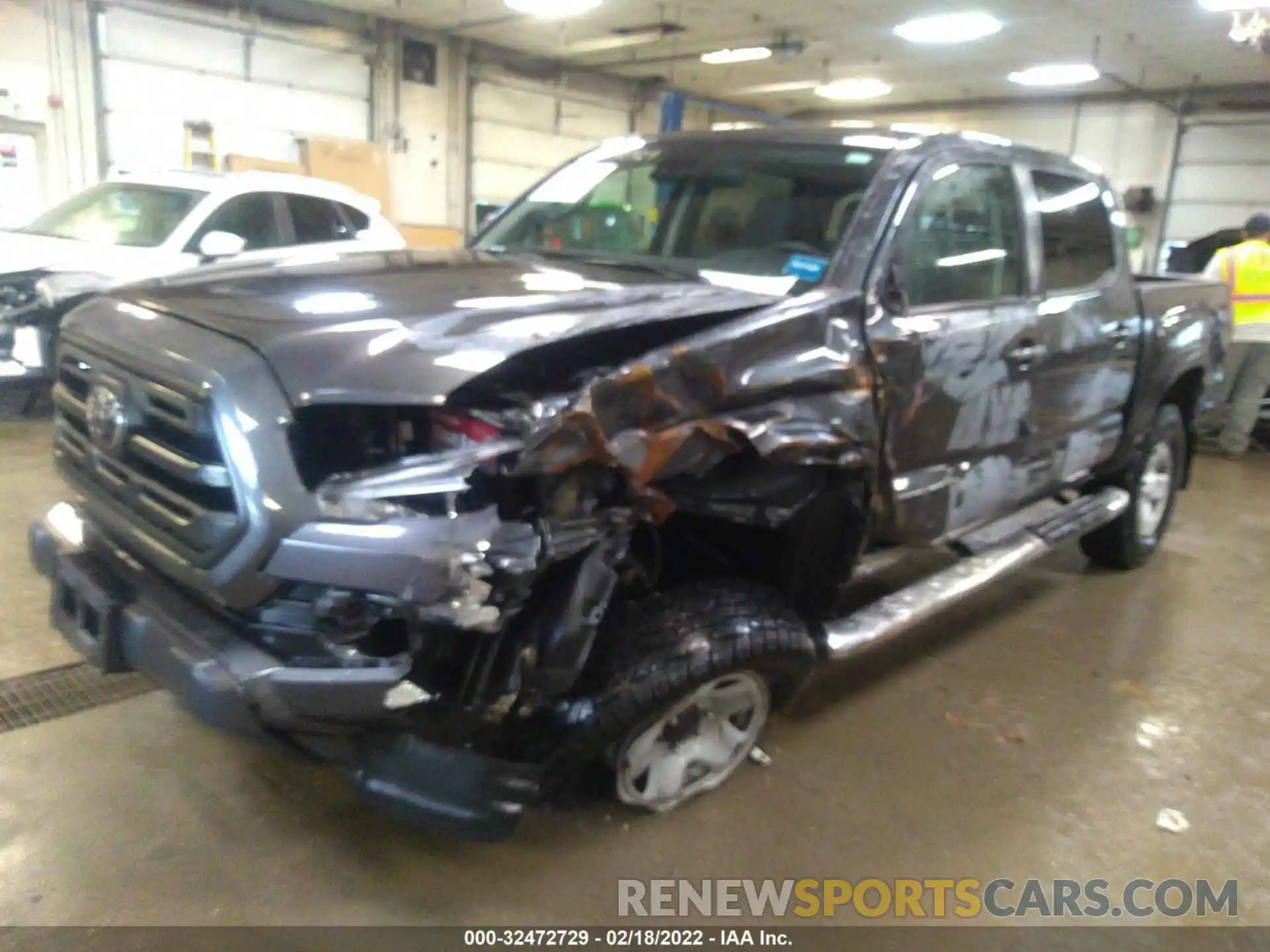 6 Photograph of a damaged car 3TMCZ5ANXKM217677 TOYOTA TACOMA 4WD 2019