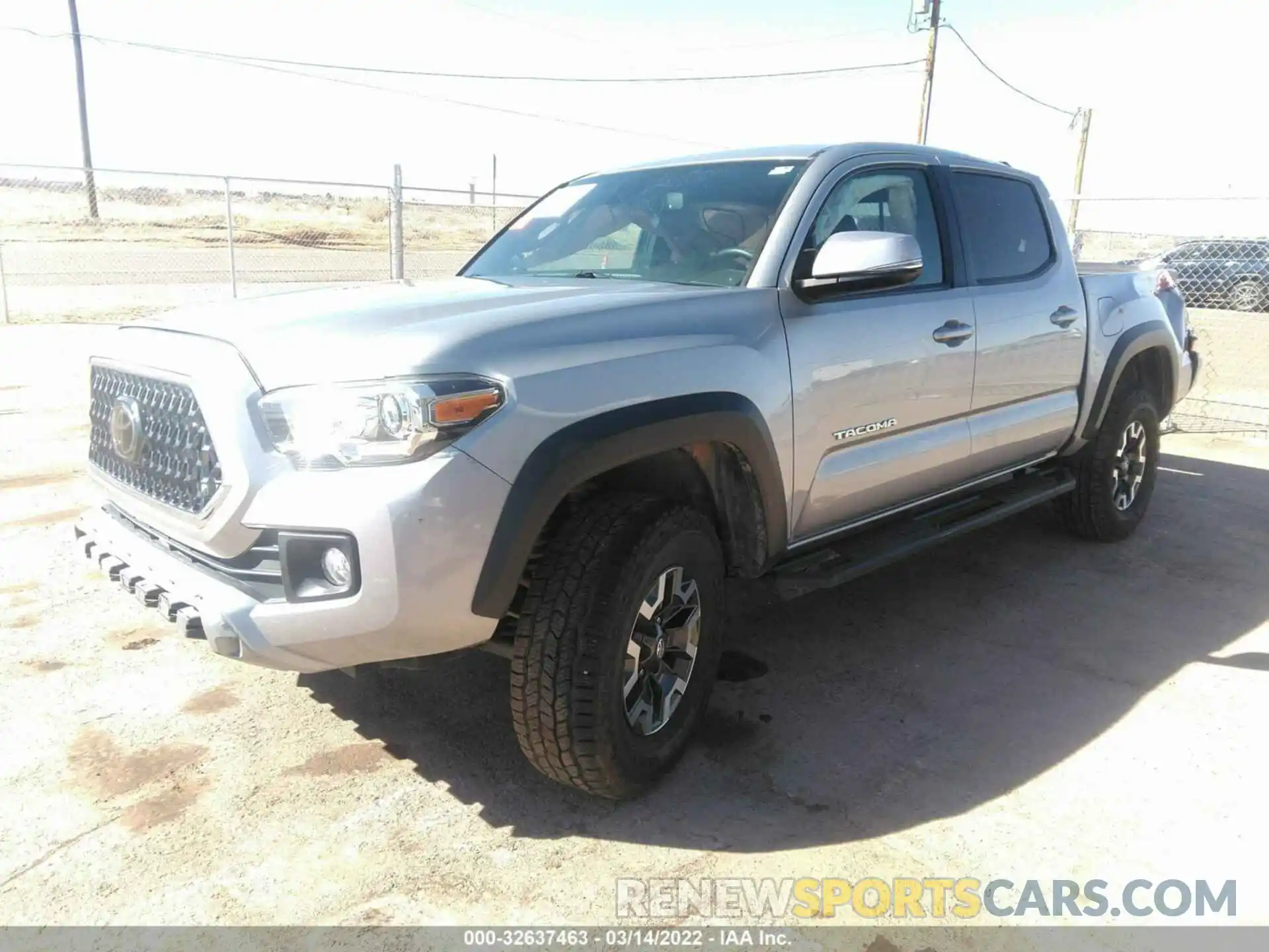 2 Фотография поврежденного автомобиля 3TMCZ5ANXKM221678 TOYOTA TACOMA 4WD 2019