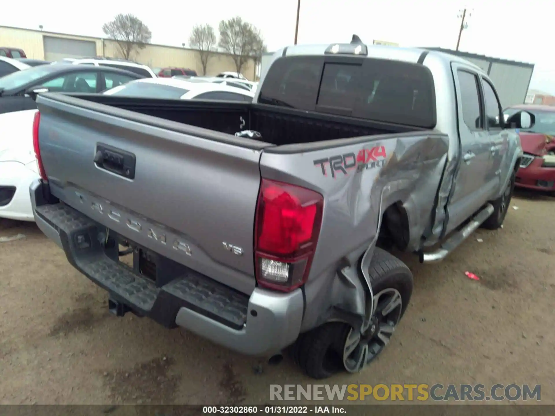 4 Фотография поврежденного автомобиля 3TMCZ5ANXKM222233 TOYOTA TACOMA 4WD 2019