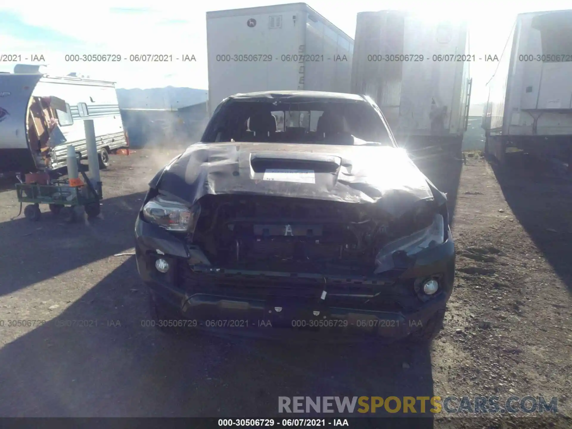 6 Фотография поврежденного автомобиля 3TMCZ5ANXKM225603 TOYOTA TACOMA 4WD 2019